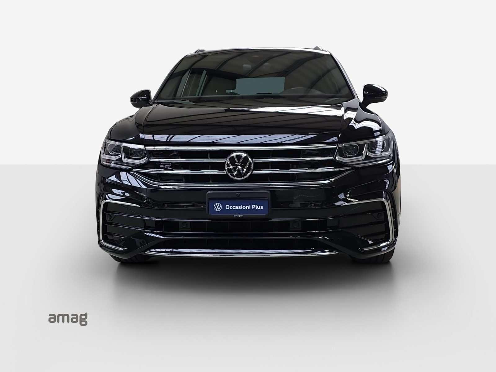VW Tiguan R-Line, Petrol, Second hand / Used, Automatic - 7