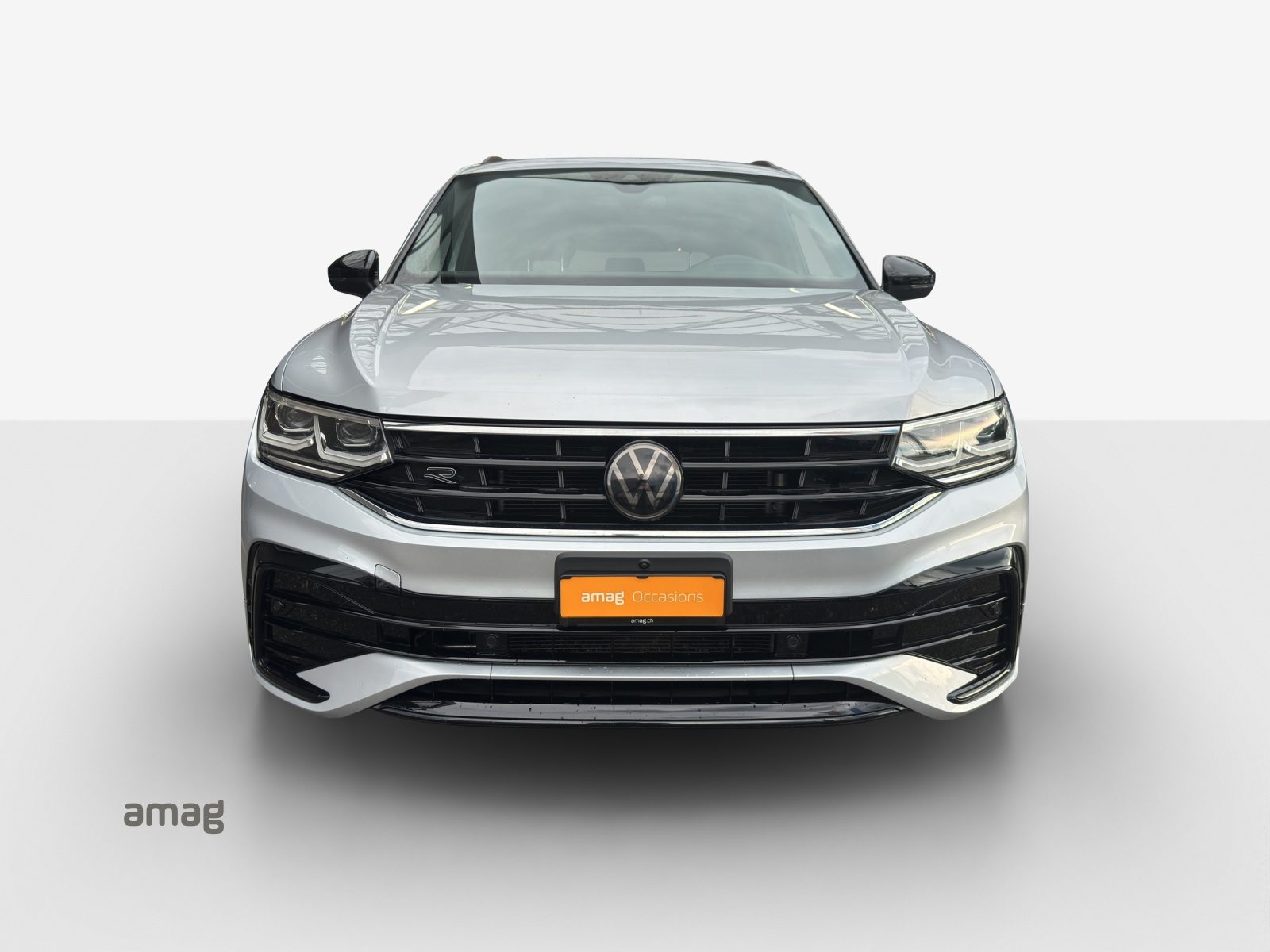 VW Tiguan R-Line, Petrol, Second hand / Used, Automatic - 7