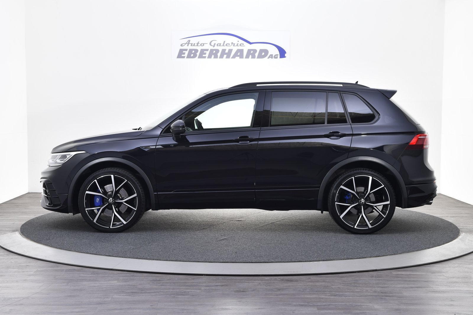 VW Tiguan 2.0TSI R 4Motion DSG, Essence, Occasion / Utilisé, Automatique - 2