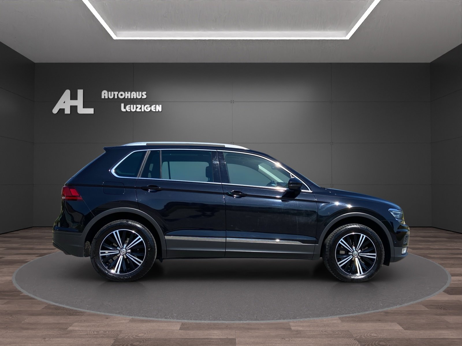VW Tiguan 2.0TSI Comfortline 4Motion DSG, Benzin, Occasion / Gebraucht, Automatik - 6