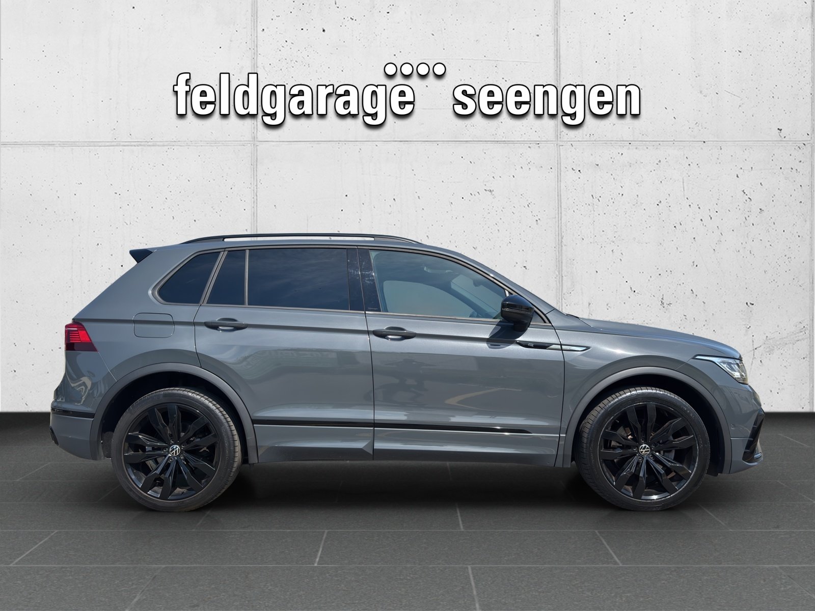 VW Tiguan 2.0 TDI SCR R-Line 4Motion DSG mit AHK, Black Styl, Diesel, Second hand / Used, Automatic - 4