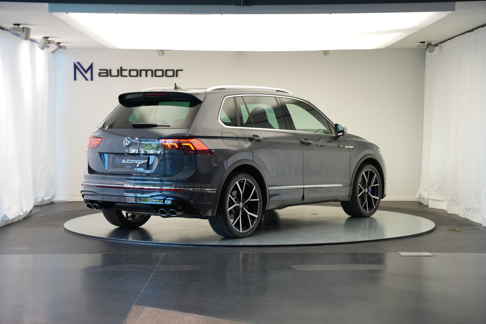 VW Tiguan 2.0TSI R 4Motion DSG *CH-Fahrzeug* *AHK*, Benzina, Occasioni / Usate, Automatico - 5