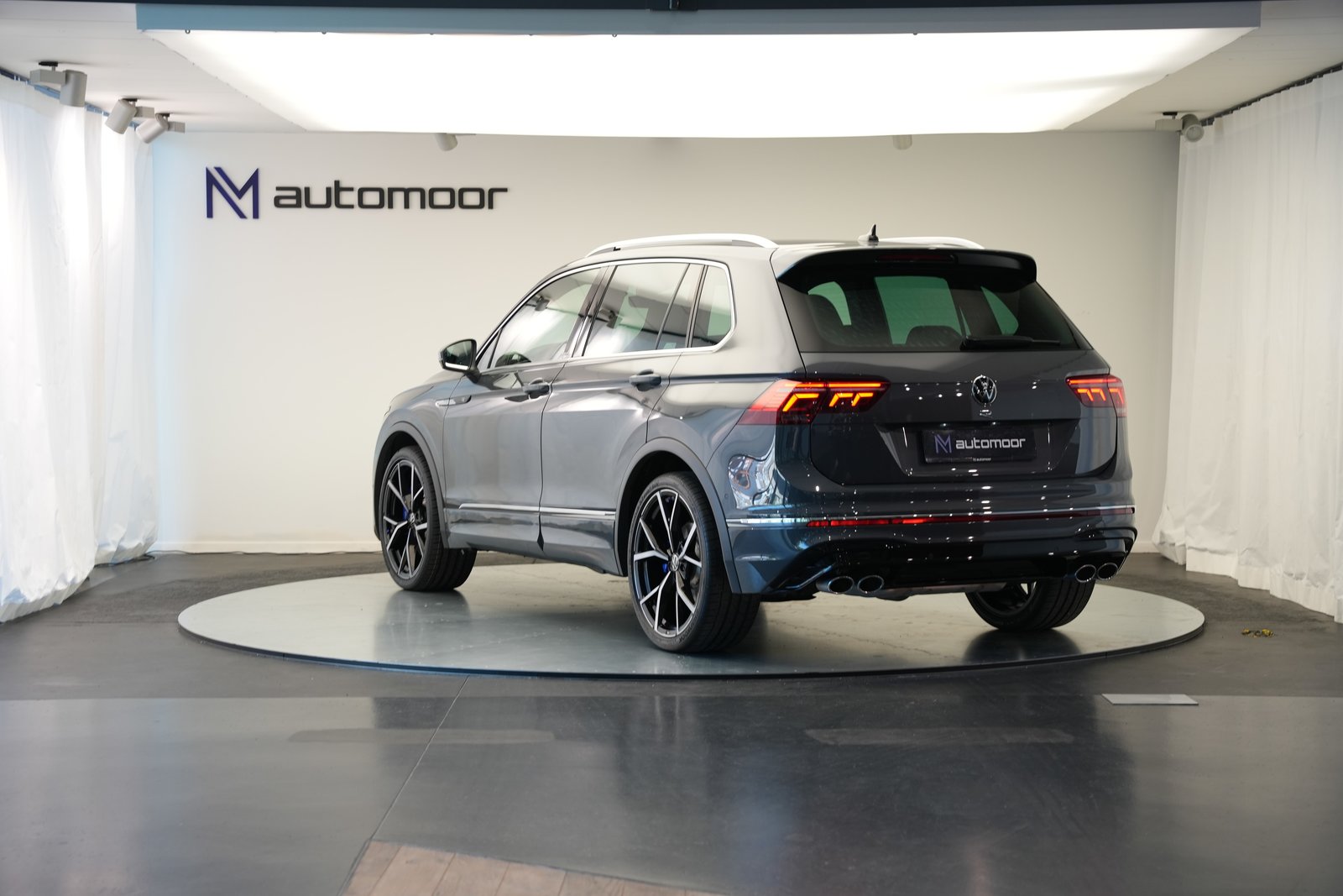 VW Tiguan 2.0TSI R 4Motion DSG *CH-Fahrzeug* *AHK*, Benzina, Occasioni / Usate, Automatico - 7