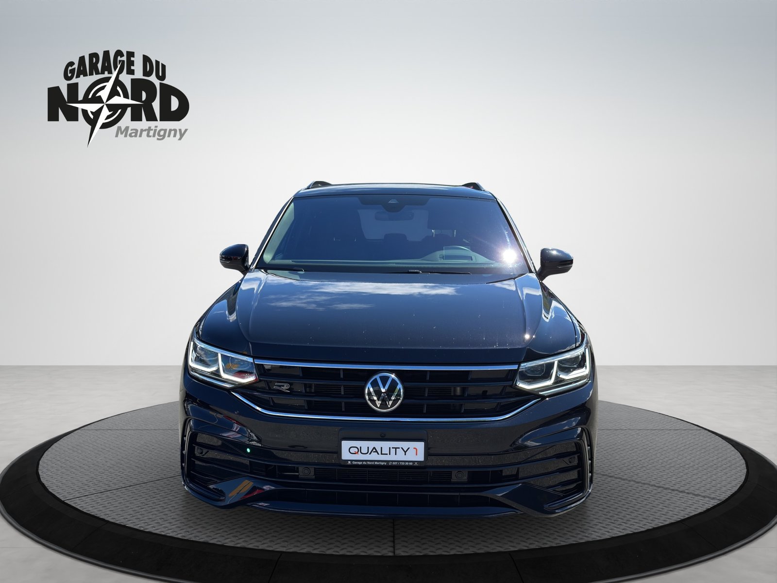 VW Tiguan 2.0TSI R-Line 4Motion DSG, Benzin, Occasion / Gebraucht, Automatik - 2