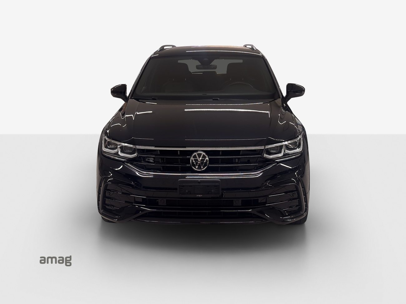 VW Tiguan R-Line, Petrol, Second hand / Used, Automatic - 7