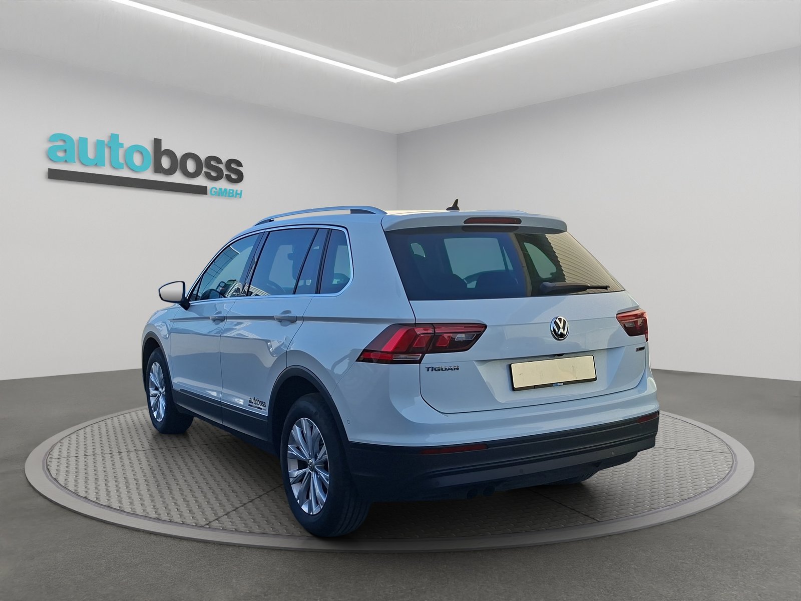 VW Tiguan 2.0TSI Comfortline 4Motion DSG, Benzin, Occasion / Gebraucht, Automatik - 5