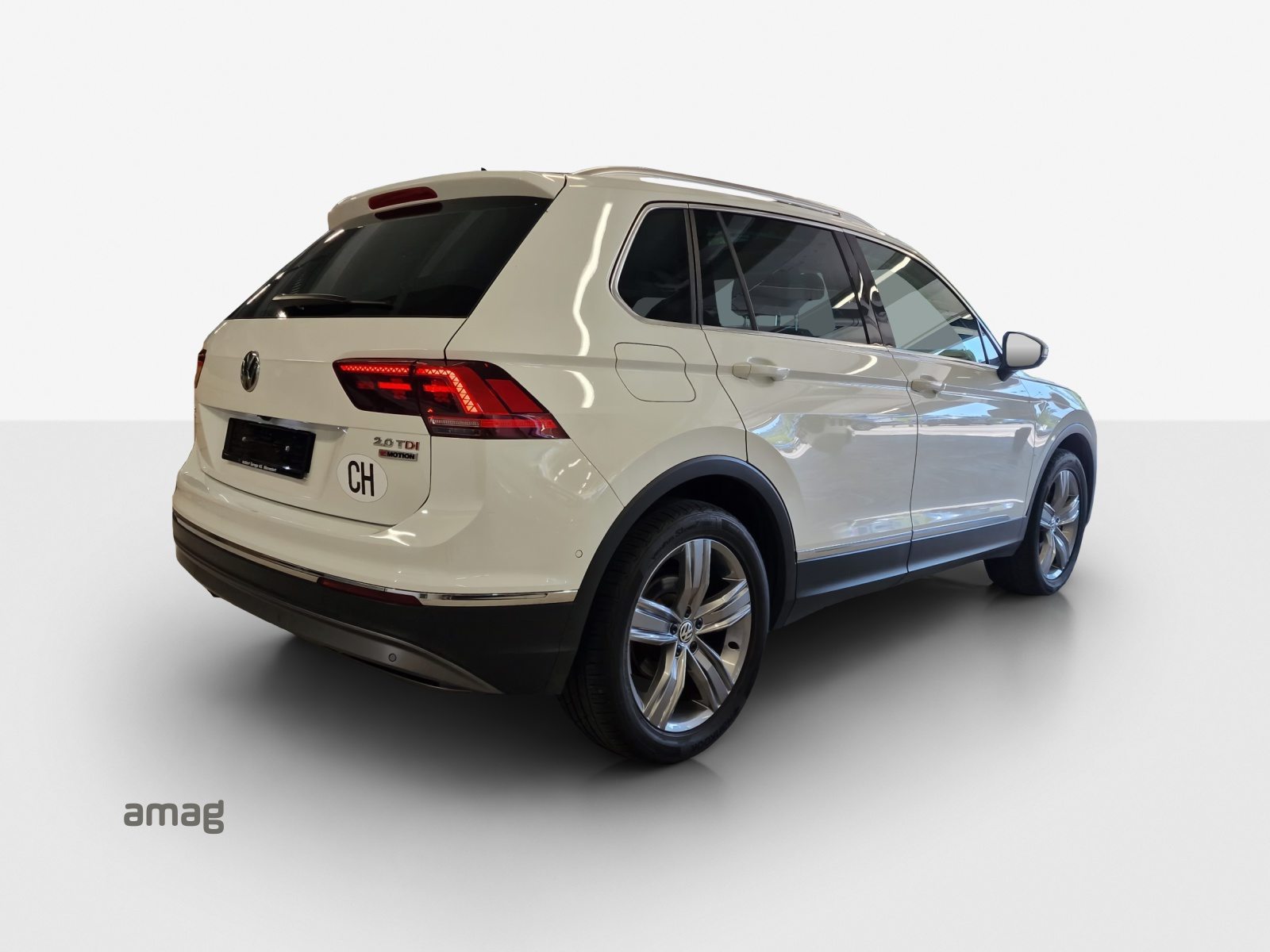 VW NEW Tiguan Highline, Diesel, Occasion / Gebraucht, Automatik - 5