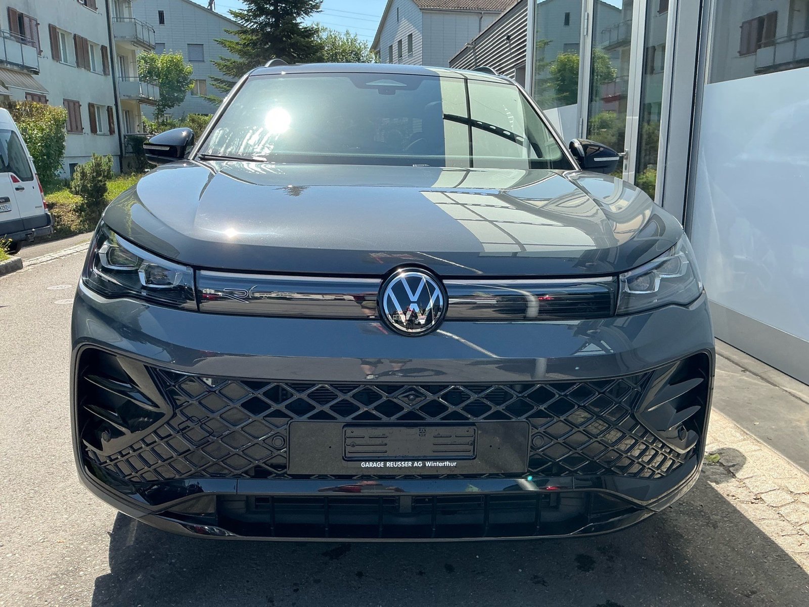 VW Tiguan 2.0 TSI 265 PS 4Motion R-Line *** PANORAMADACH AN, Petrol, Second hand / Used, Automatic - 2