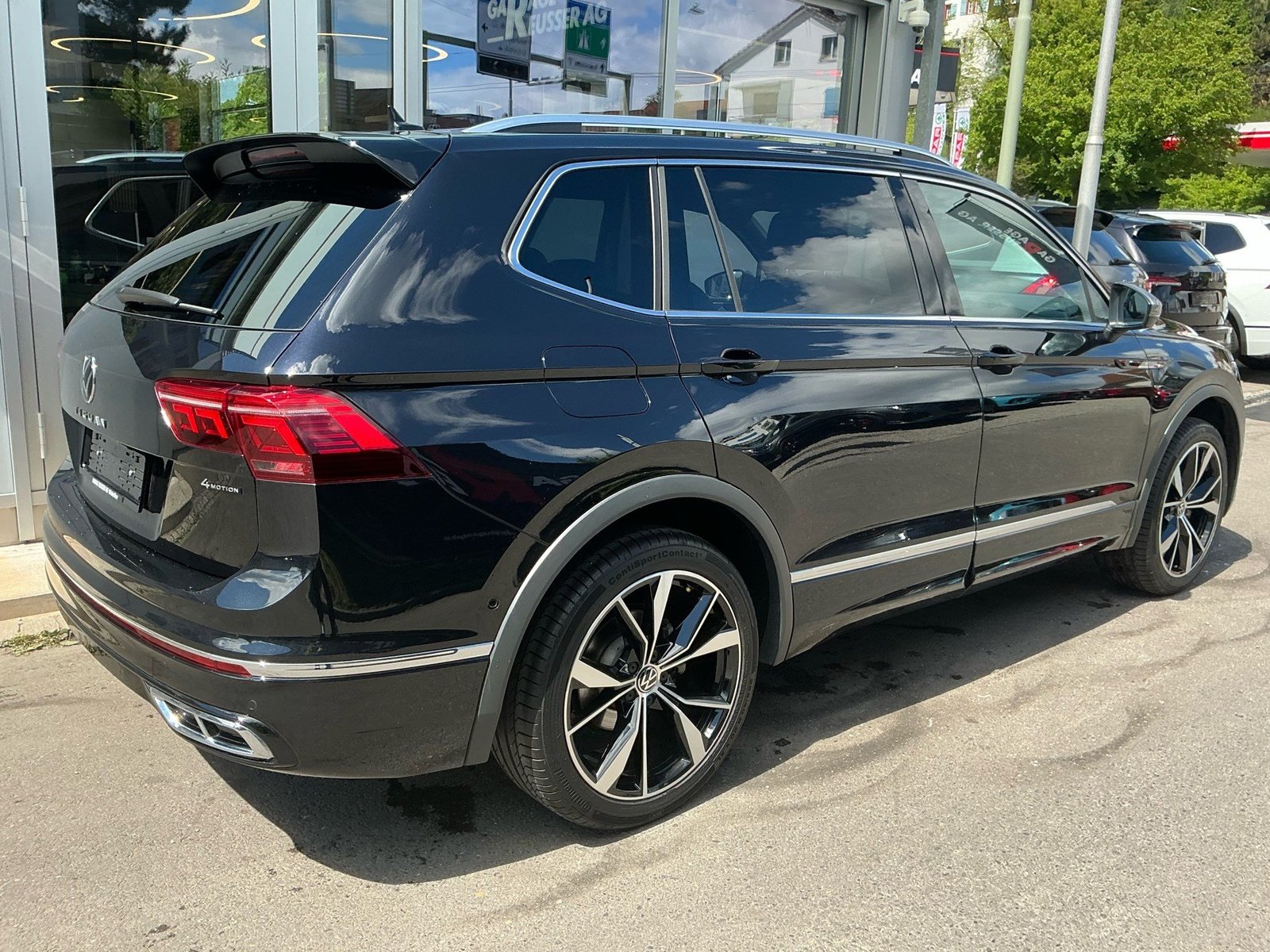 VW Tiguan Allspace R-LINE 4 MOTION *** PANORAMAGLASDACH ANH, Diesel, Second hand / Used, Automatic - 4