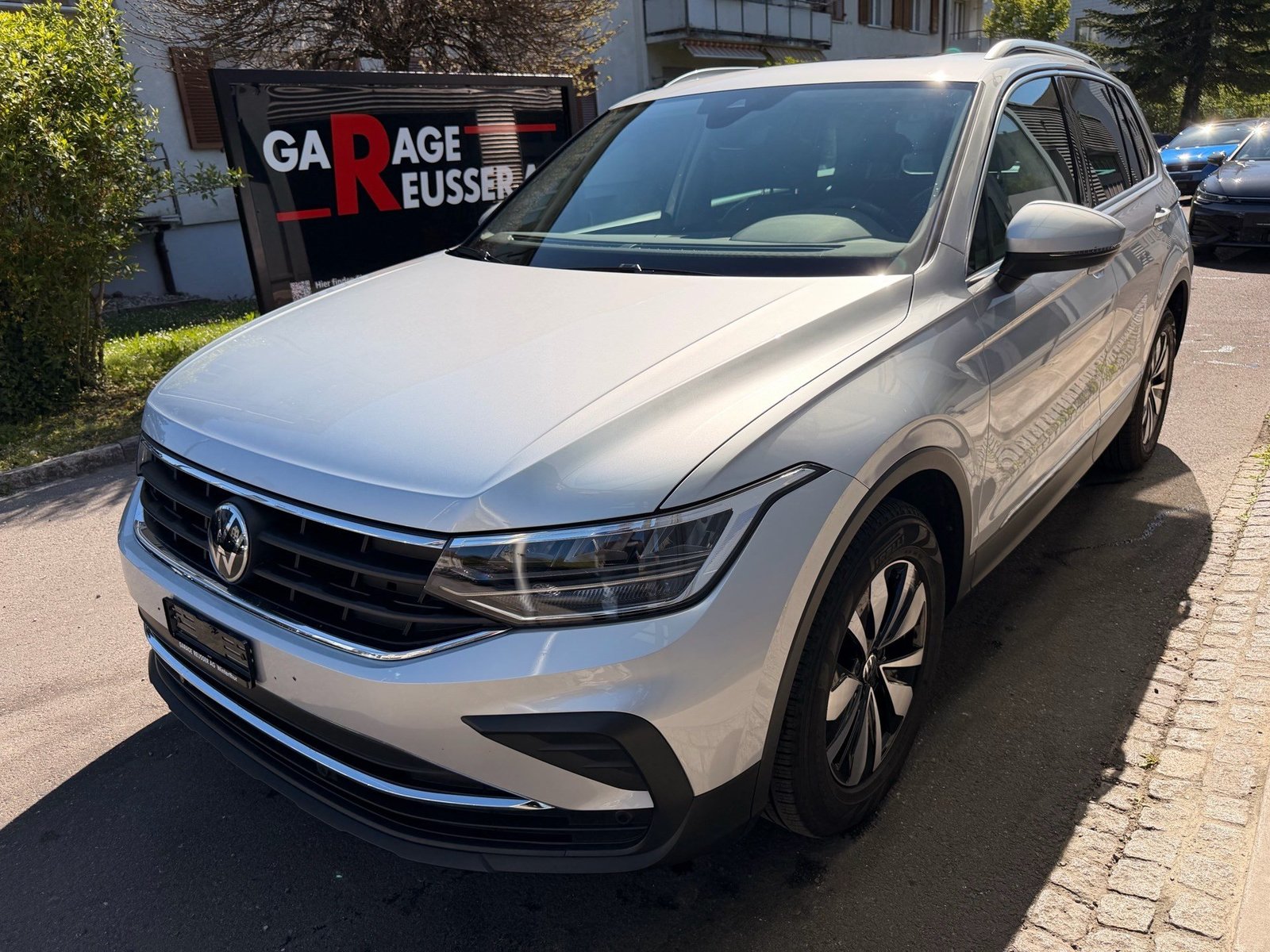 VW Tiguan Move 1.5 TSI DSG *** PANORAMAGLASDACH ***