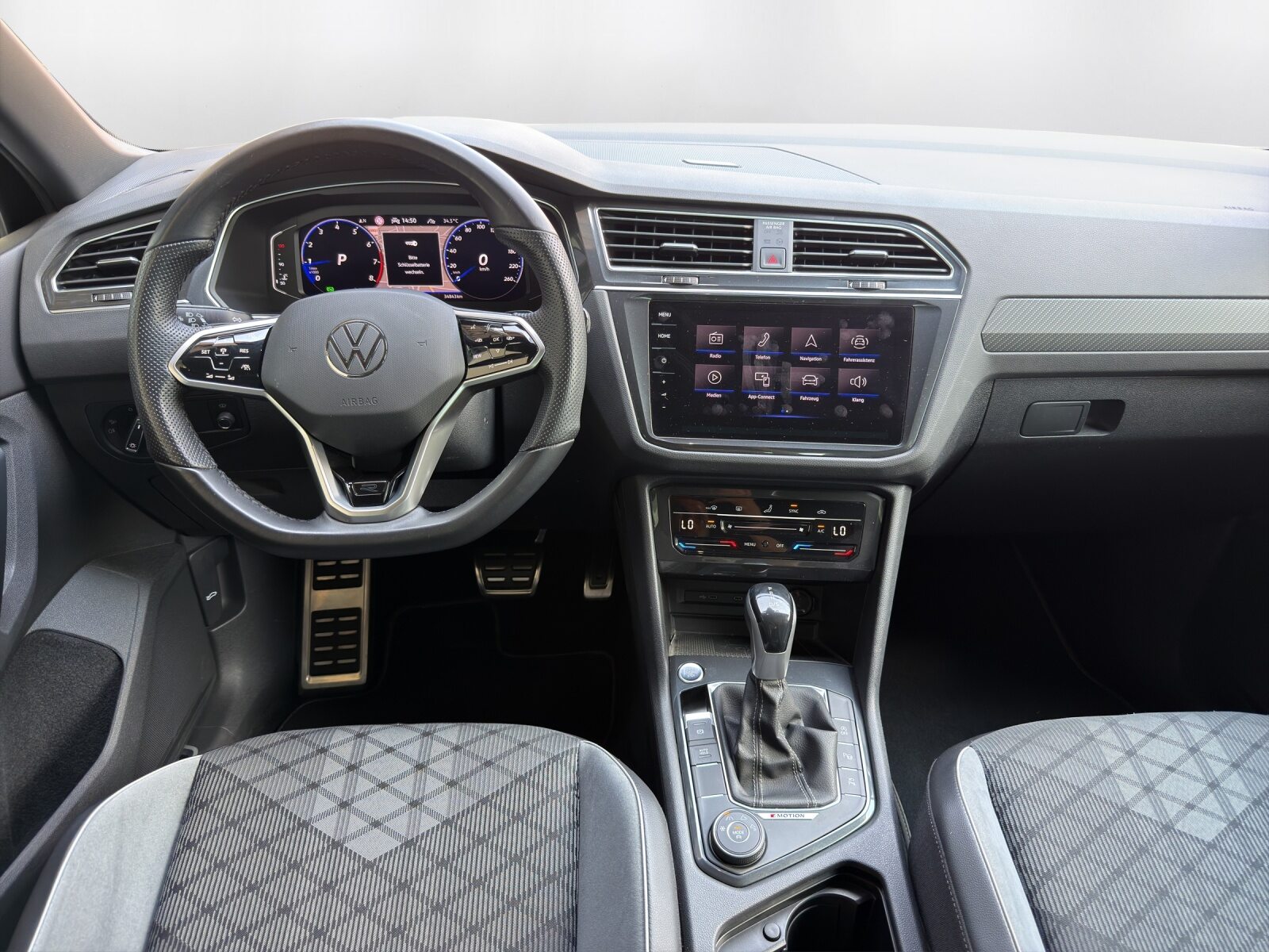 VW Tiguan R-Line, Essence, Occasion / Utilisé, Automatique - 7