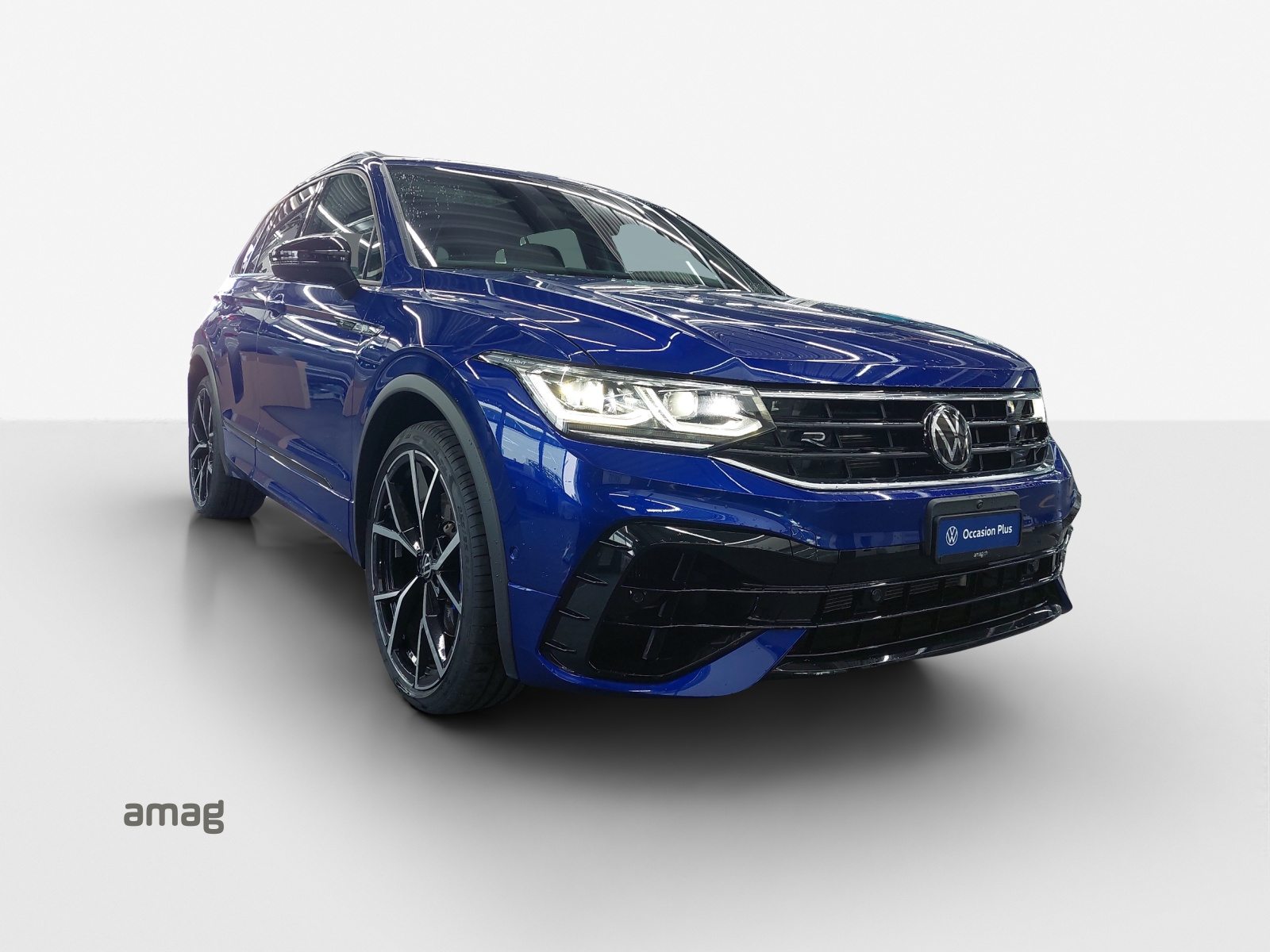 VW Tiguan R, Petrol, Second hand / Used, Automatic - 6