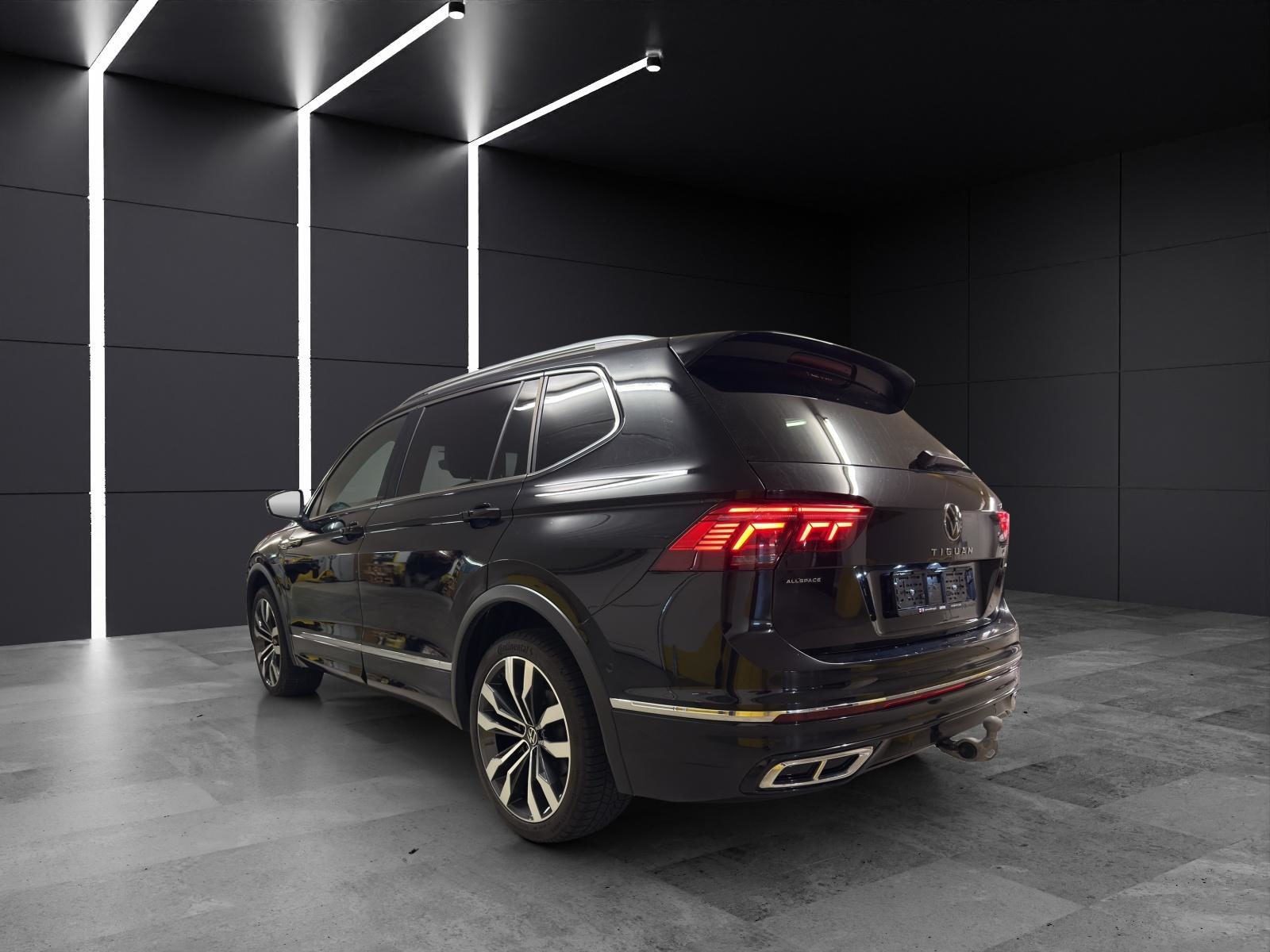 VW Tiguan Allspace 2.0 TSI R-Line DSG 7 Plätzer, Petrol, Second hand / Used, Automatic - 3