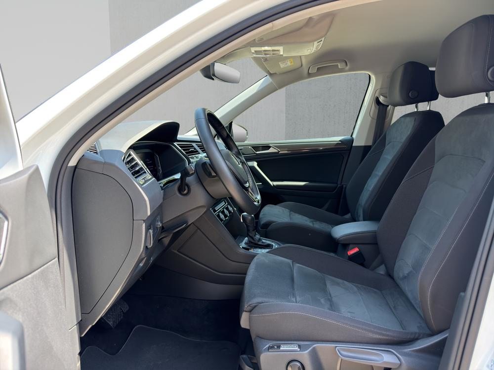 VW Tiguan Highline, Essence, Occasion / Utilisé, Automatique - 6