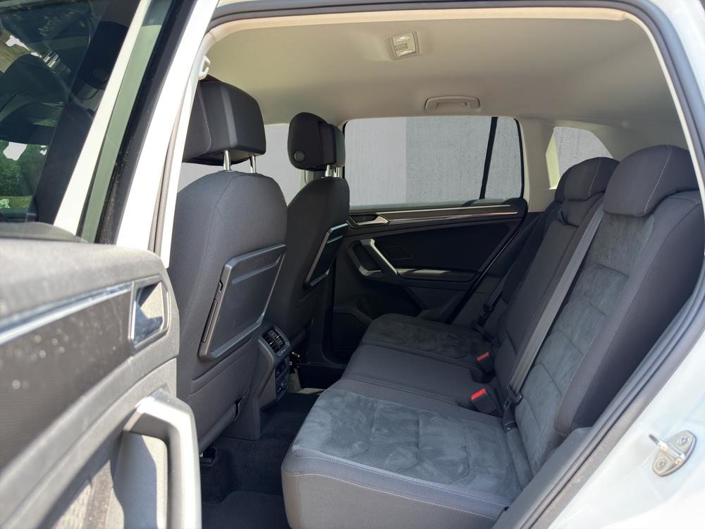 VW Tiguan Highline, Essence, Occasion / Utilisé, Automatique - 7
