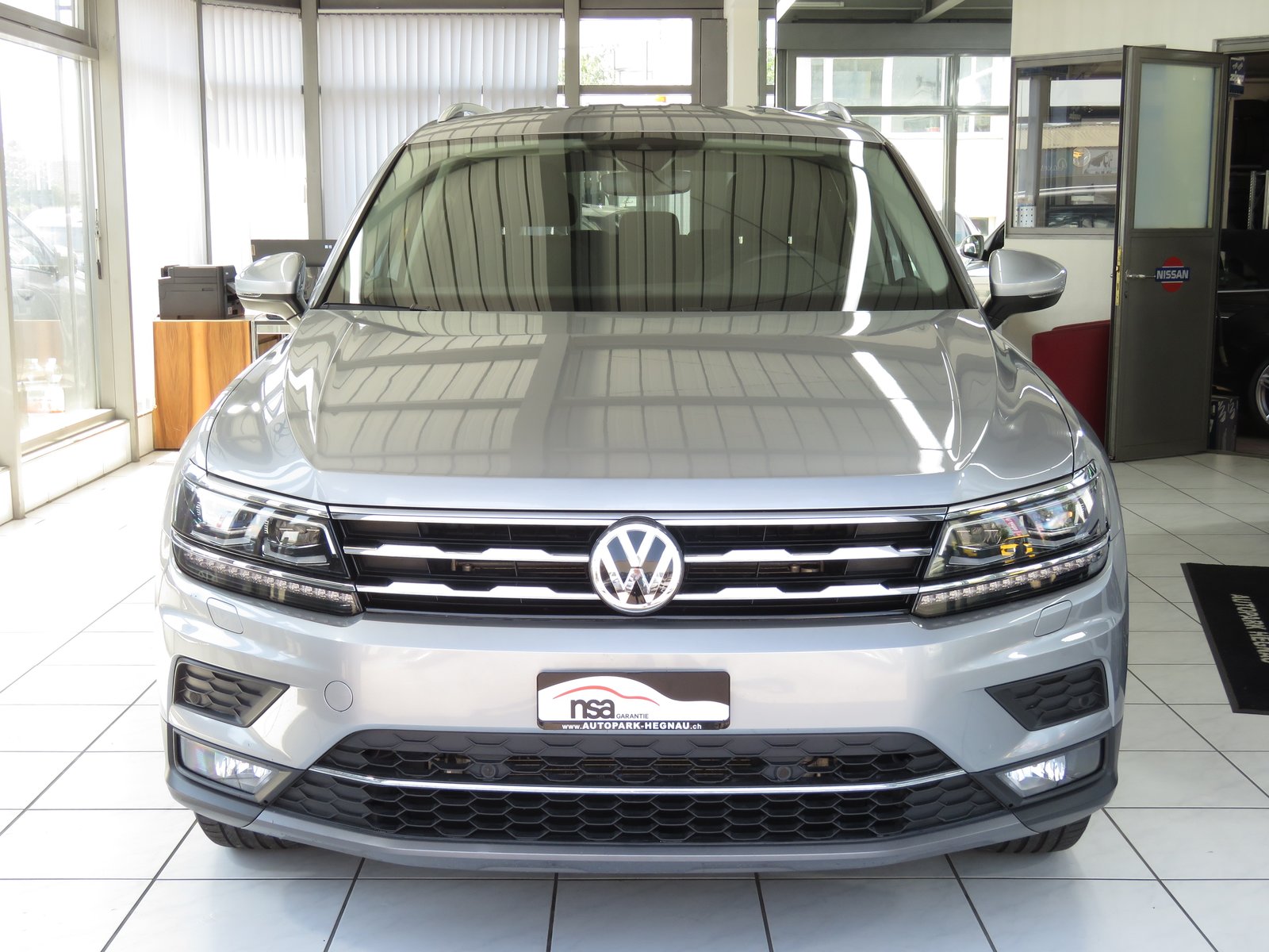 VW Tiguan Allspace 2.0TSI Highline 4Motion DSG, Petrol, Second hand / Used, Automatic - 2