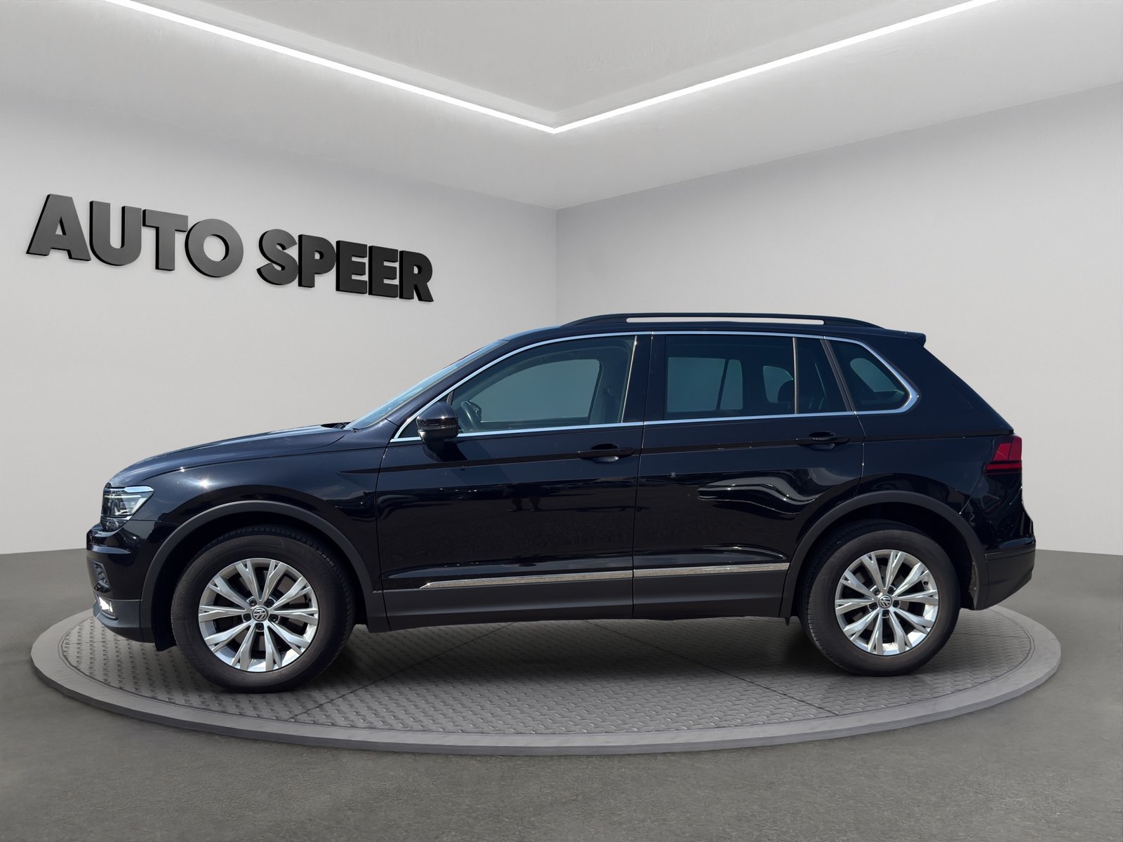 VW Tiguan 2.0 TSI Comfortline DSG, Benzina, Occasioni / Usate, Automatico - 2