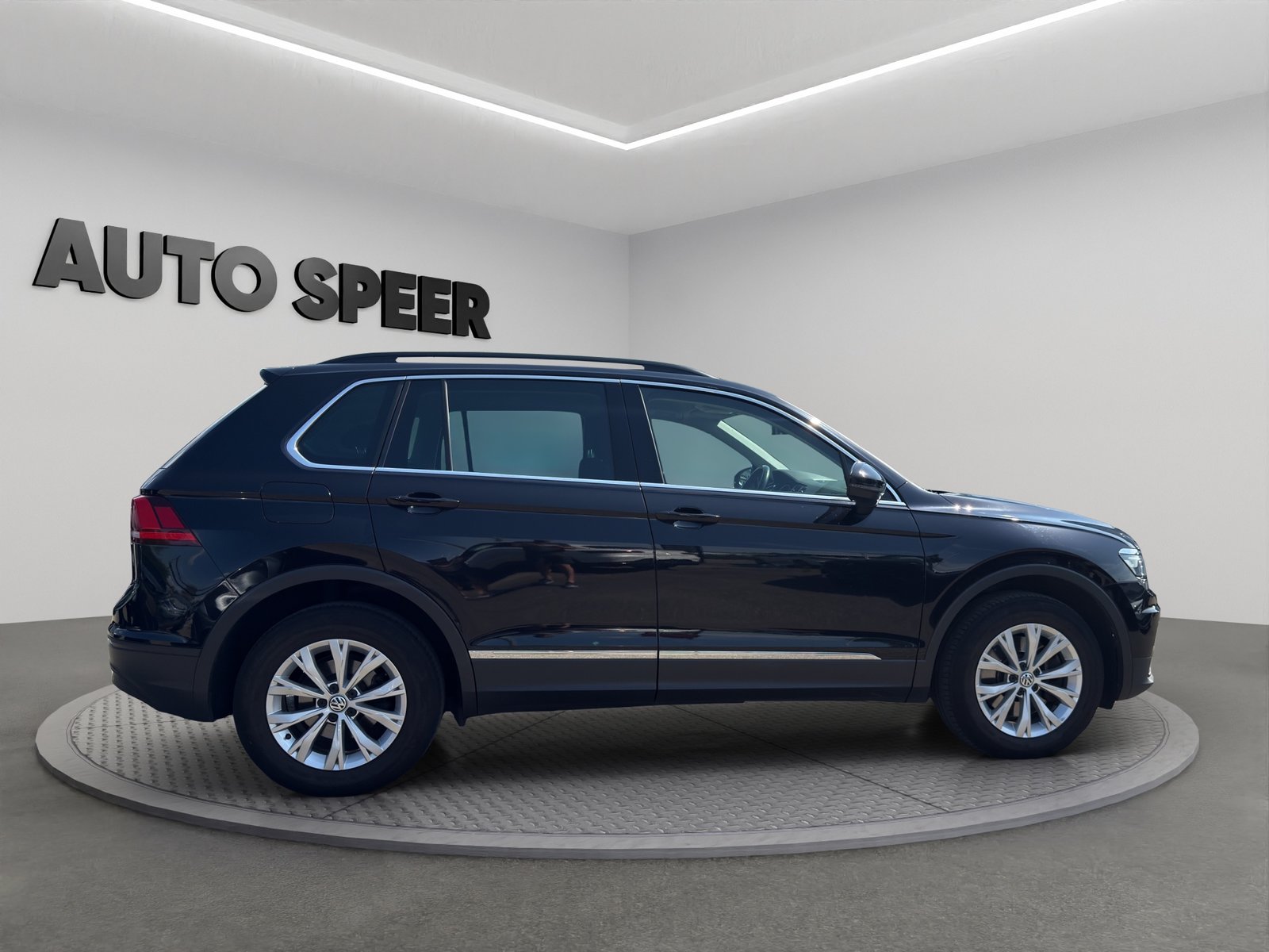 VW Tiguan 2.0 TSI Comfortline DSG, Benzina, Occasioni / Usate, Automatico - 3