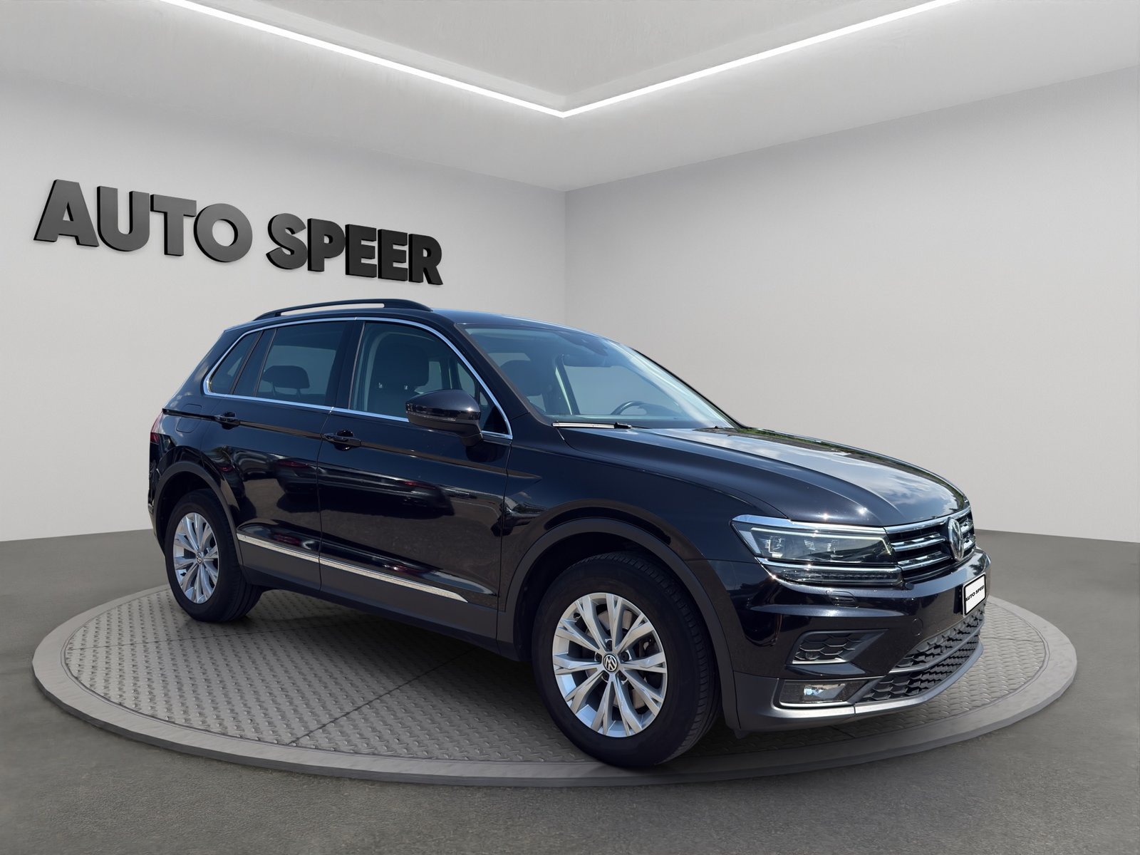 VW Tiguan 2.0 TSI Comfortline DSG, Benzina, Occasioni / Usate, Automatico - 4