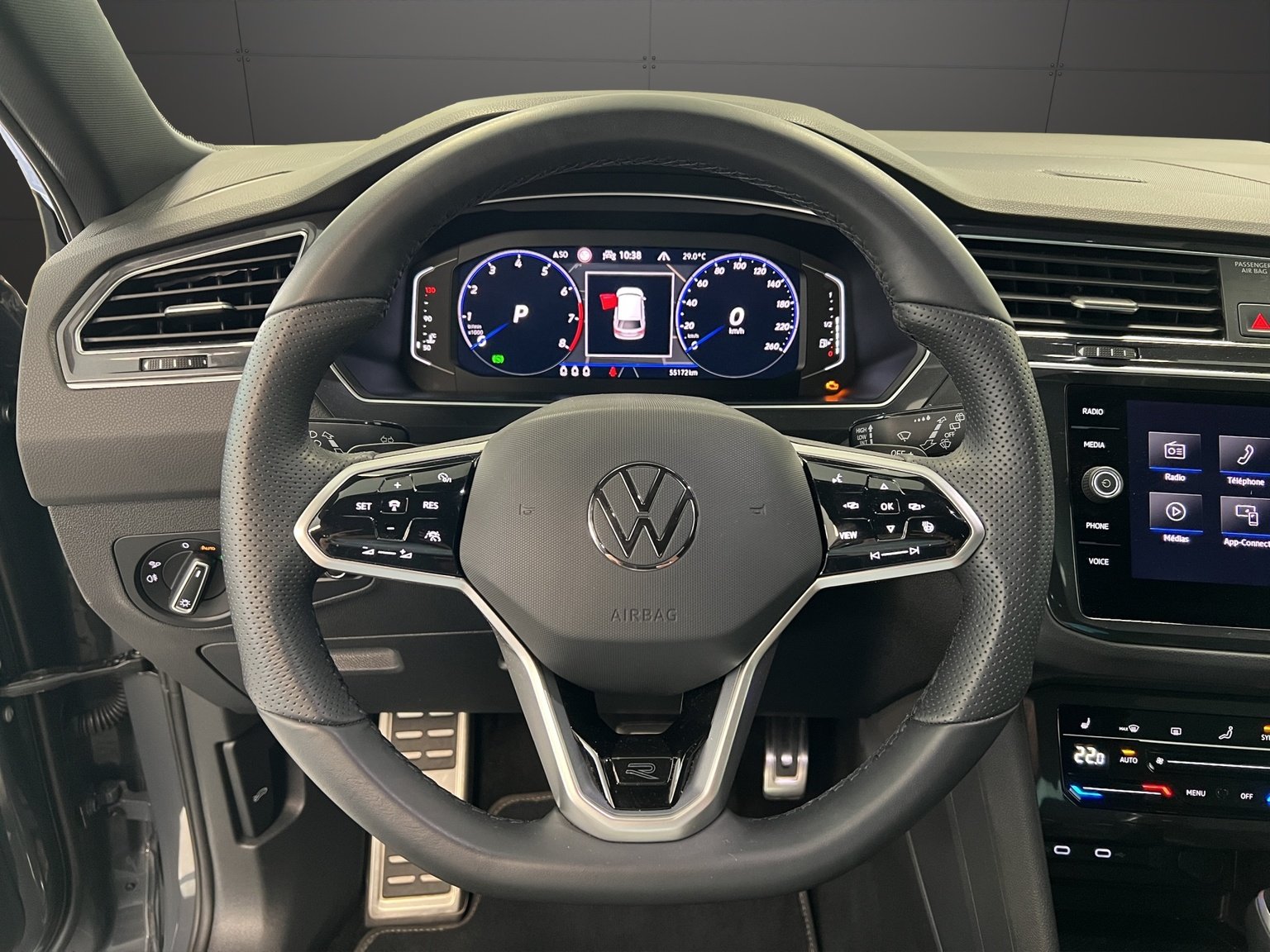 VW Tiguan 2.0TSI R-Line 4Motion DSG, Benzin, Occasion / Gebraucht, Automatik - 7