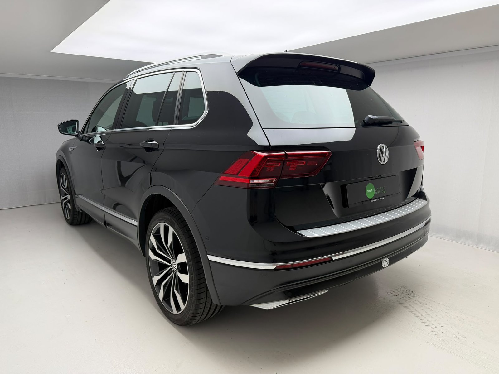 VW Tiguan 2.0 TDI SCR Highline 4Motion DSG, Diesel, Occasion / Utilisé, Automatique - 3