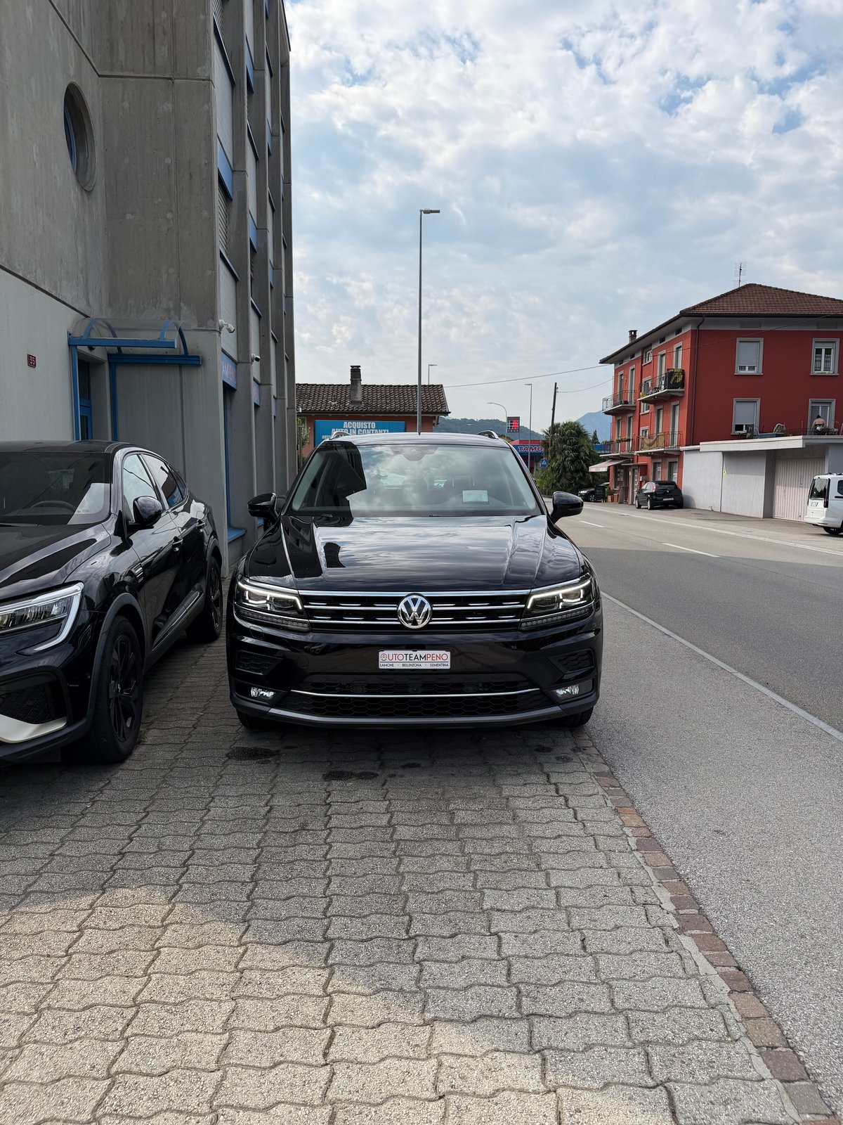 VW Tiguan 2.0TSI Highline 4Motion DSG, Essence, Occasion / Utilisé, Automatique - 2