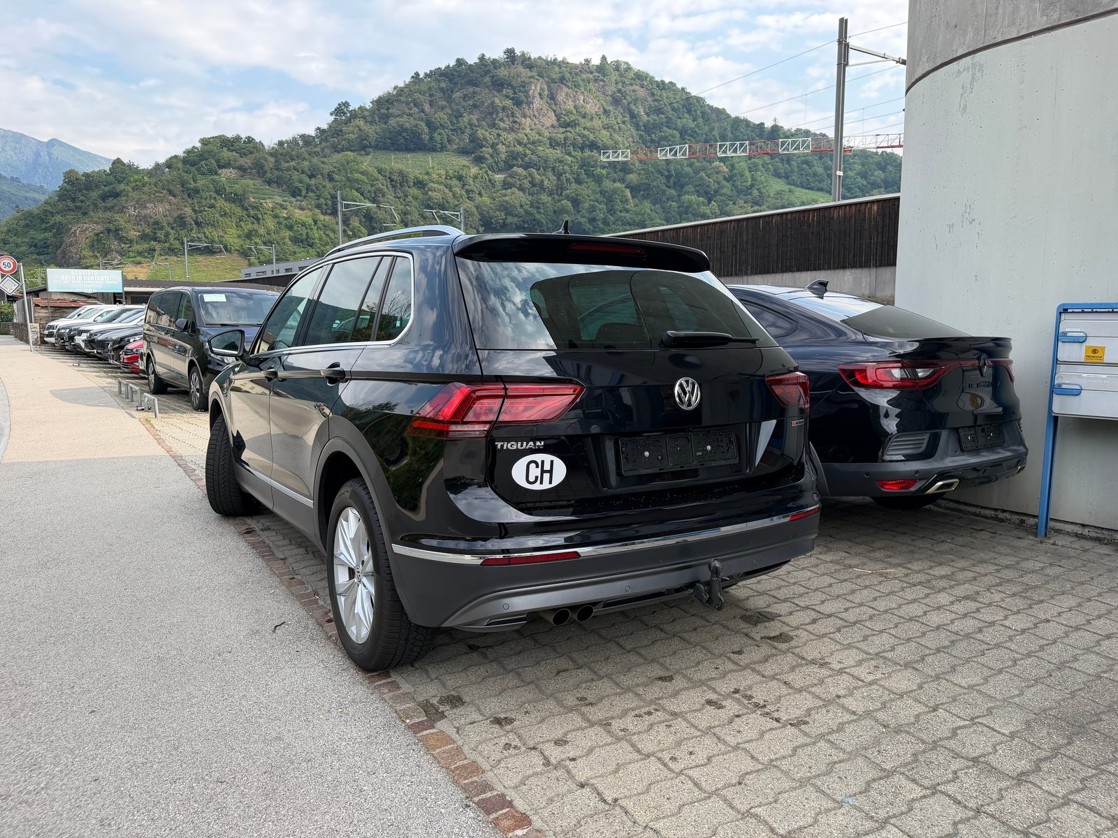 VW Tiguan 2.0TSI Highline 4Motion DSG, Essence, Occasion / Utilisé, Automatique - 5