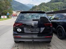 VW Tiguan 2.0TSI Highline 4Motion DSG, Petrol, Second hand / Used, Automatic - 6