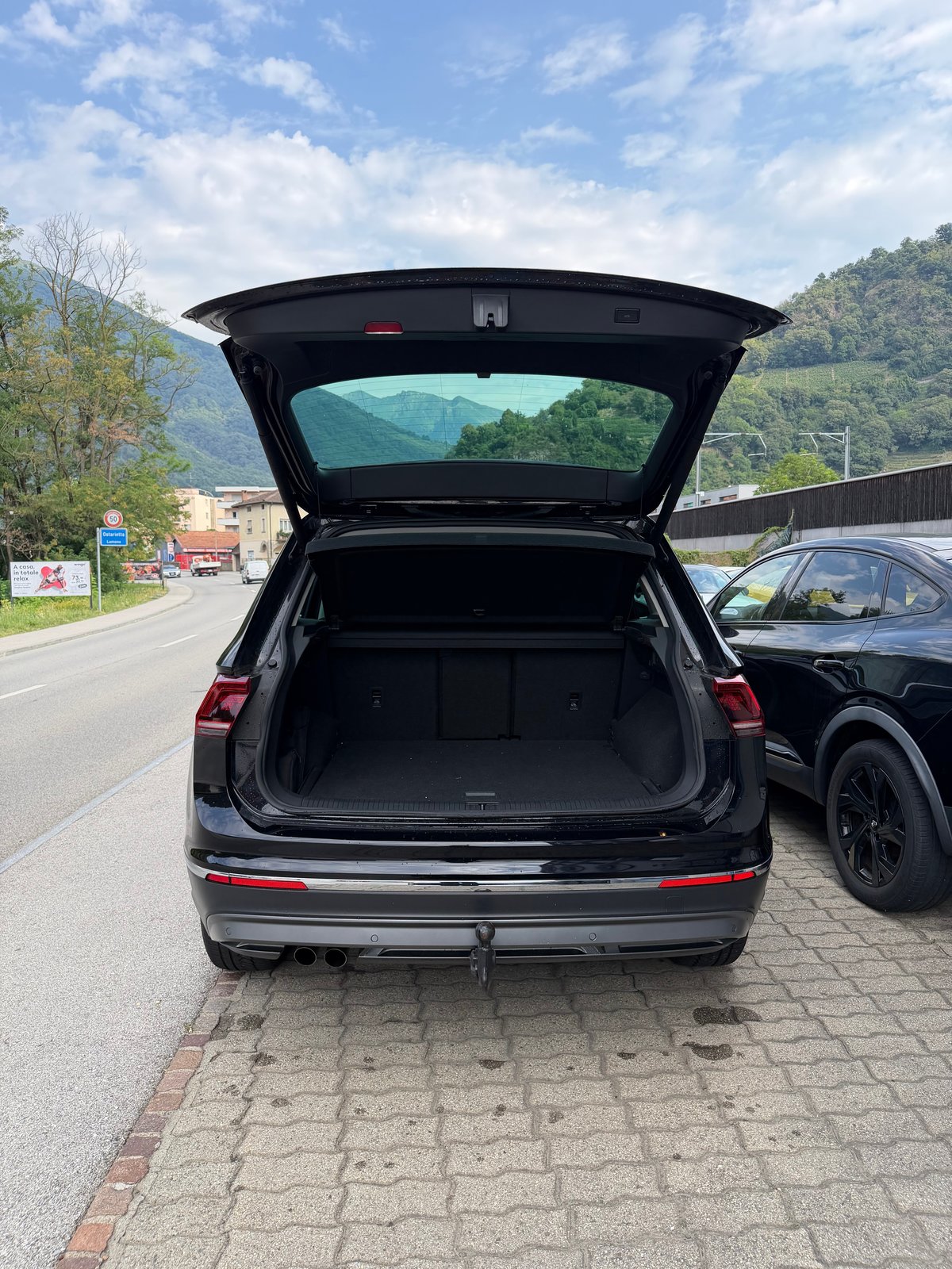 VW Tiguan 2.0TSI Highline 4Motion DSG, Essence, Occasion / Utilisé, Automatique - 7