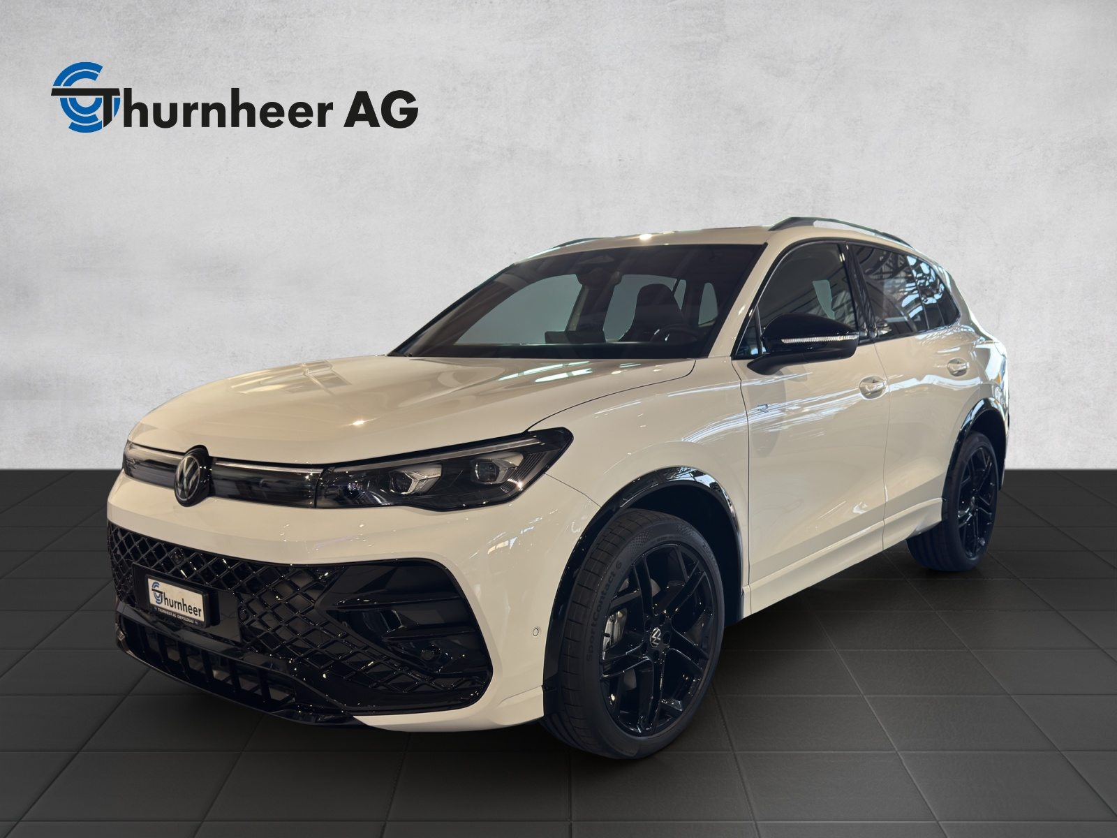 VW Tiguan R-Line UNITED, Essence, Occasion / Utilisé, Automatique - 2