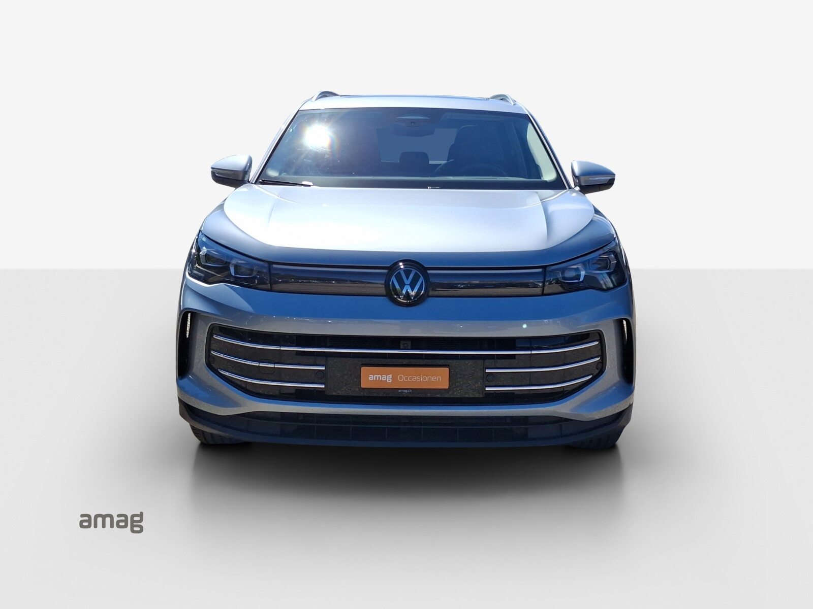 VW Tiguan Elegance, Benzin, Occasion / Gebraucht, Automatik - 7
