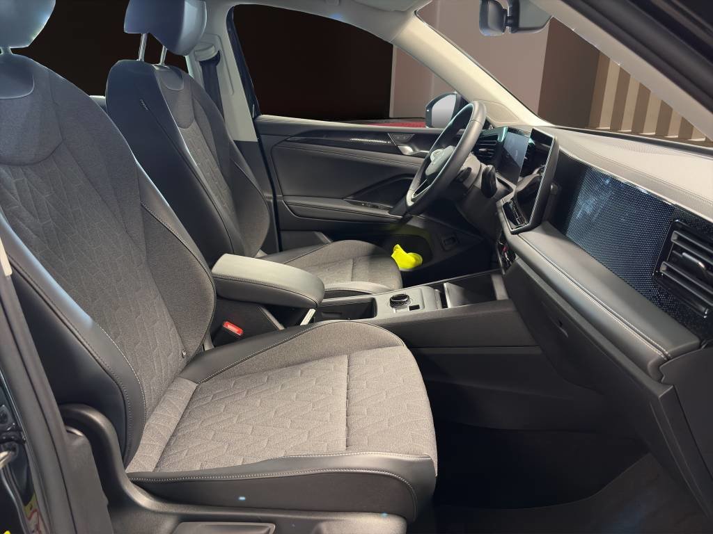 VW Tiguan 1.5 TSI evo2 mHEV Life DSG, Benzina, Occasioni / Usate, Automatico - 7