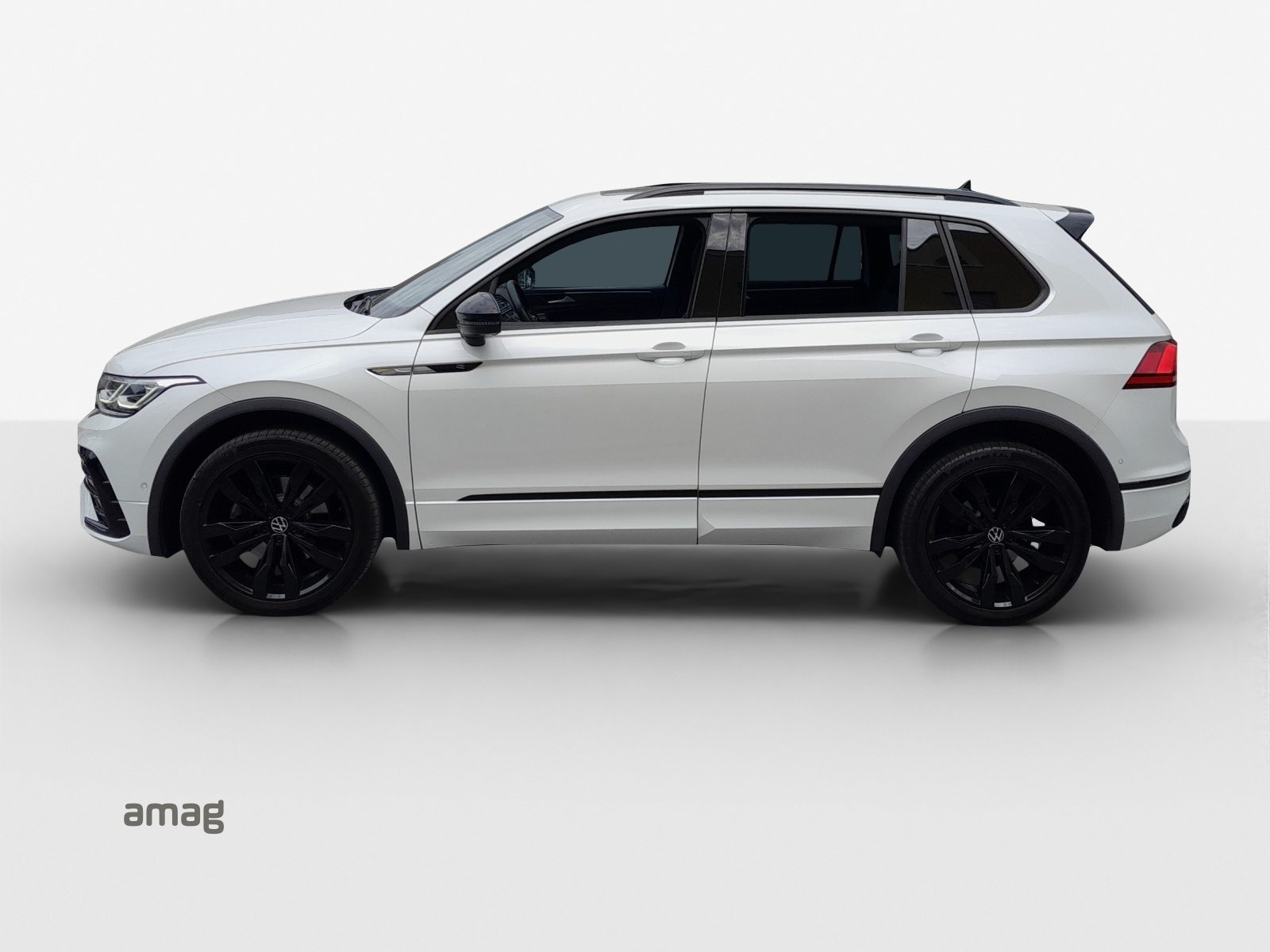 VW Tiguan R-Line, Benzina, Occasioni / Usate, Automatico - 2