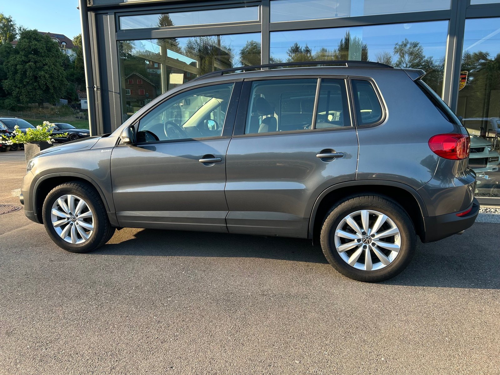 VW Tiguan 1.4 TSI BlueMotion TrendFun 4x2, Essence, Occasion / Utilisé, Manuelle - 6