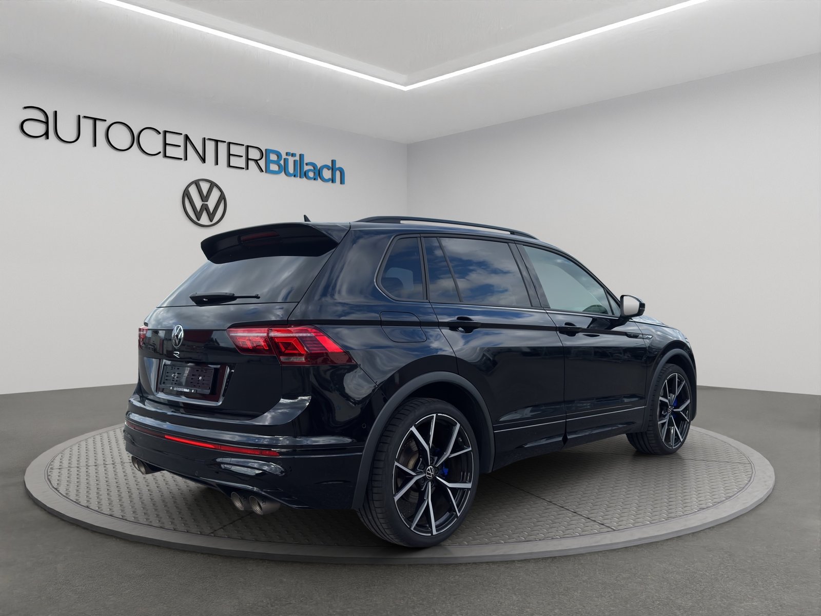 VW Tiguan 2.0TSI R 4Motion DSG, Benzin, Occasion / Gebraucht, Automatik - 5