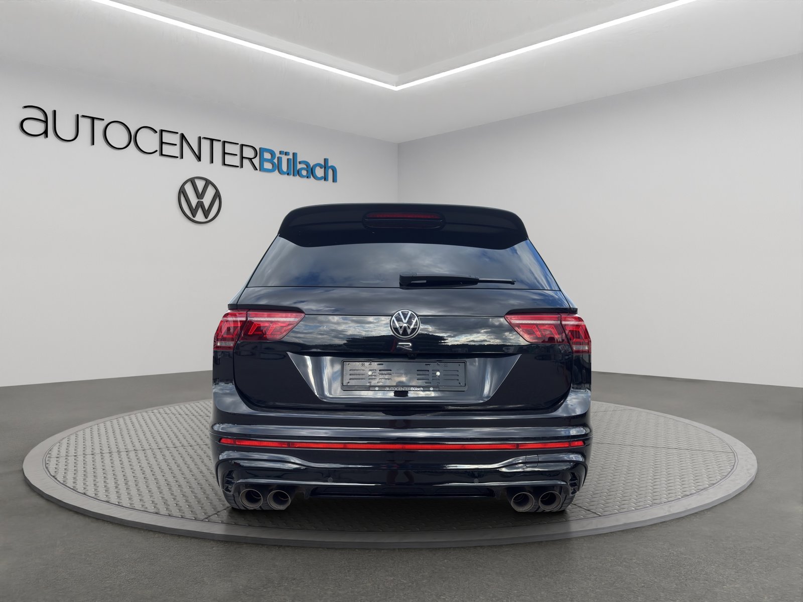 VW Tiguan 2.0TSI R 4Motion DSG, Benzin, Occasion / Gebraucht, Automatik - 6
