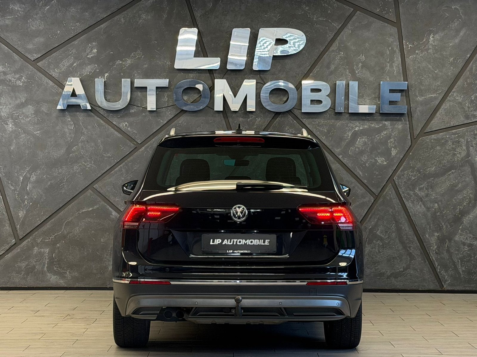 VW Tiguan 2.0TSI Highline 4Motion DSG, Petrol, Second hand / Used, Automatic - 7