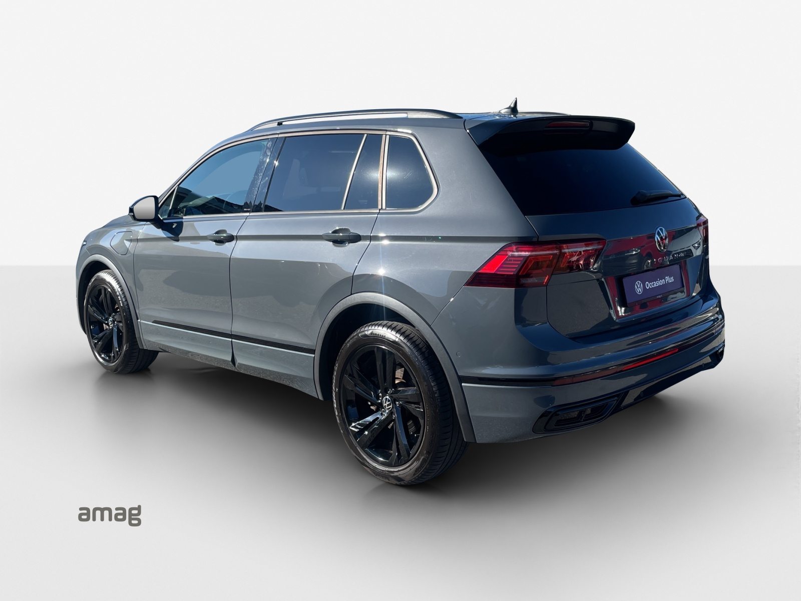 VW Tiguan R-Line SELECTION PHEV, Full-Hybrid Petrol/Electric, Second hand / Used, Automatic - 3