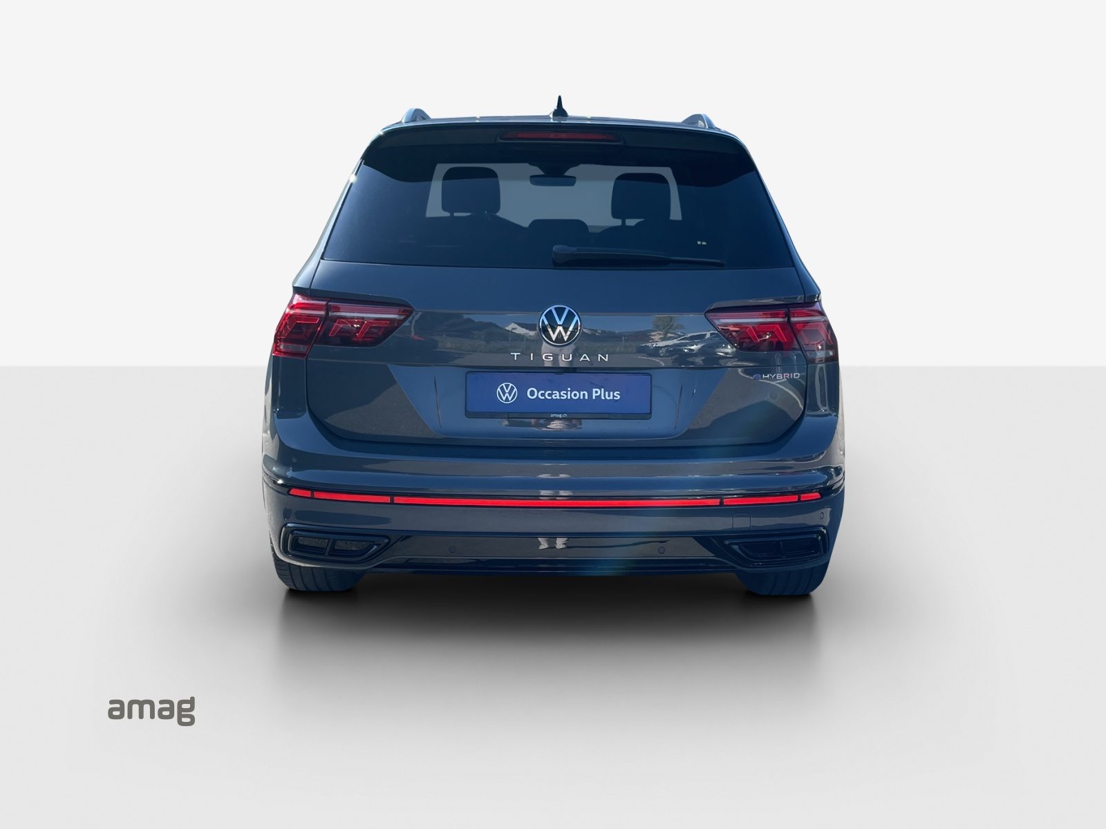 VW Tiguan R-Line SELECTION PHEV, Full-Hybrid Petrol/Electric, Second hand / Used, Automatic - 4