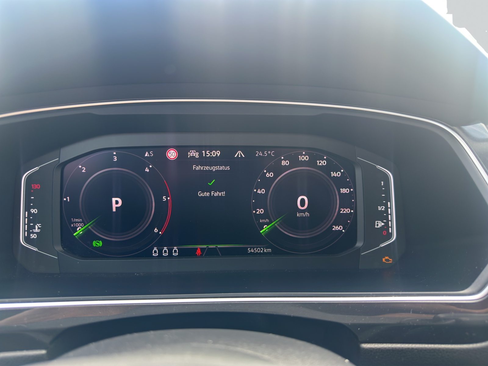 VW Tiguan Allspace Elegance, Diesel, Occasion / Gebraucht, Automatik - 6