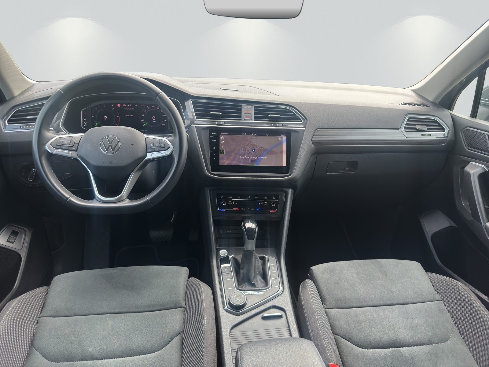 VW Tiguan Allspace Elegance, Diesel, Occasion / Gebraucht, Automatik - 7
