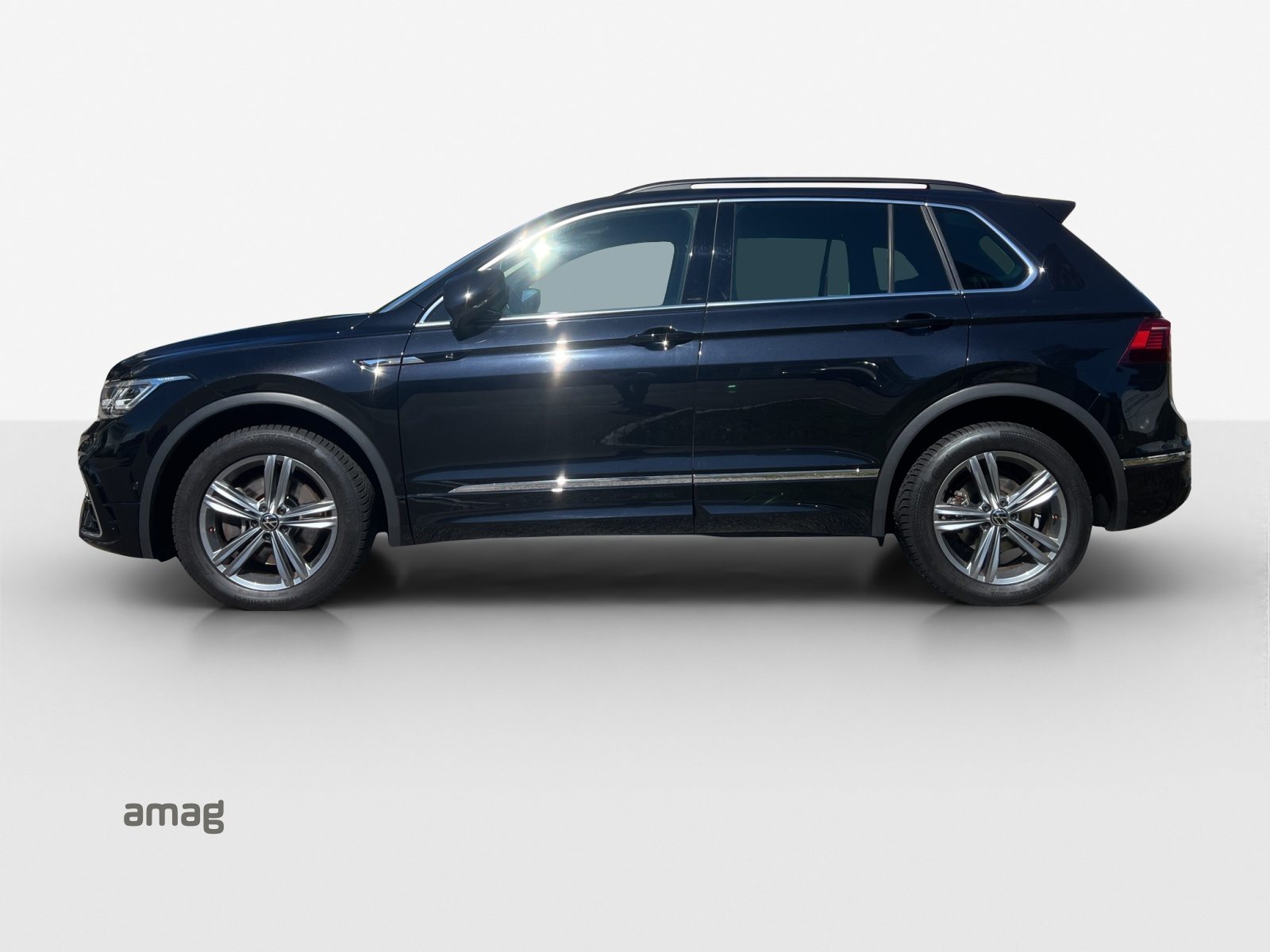 VW Tiguan R-Line SELECTION, Diesel, Occasioni / Usate, Automatico - 2