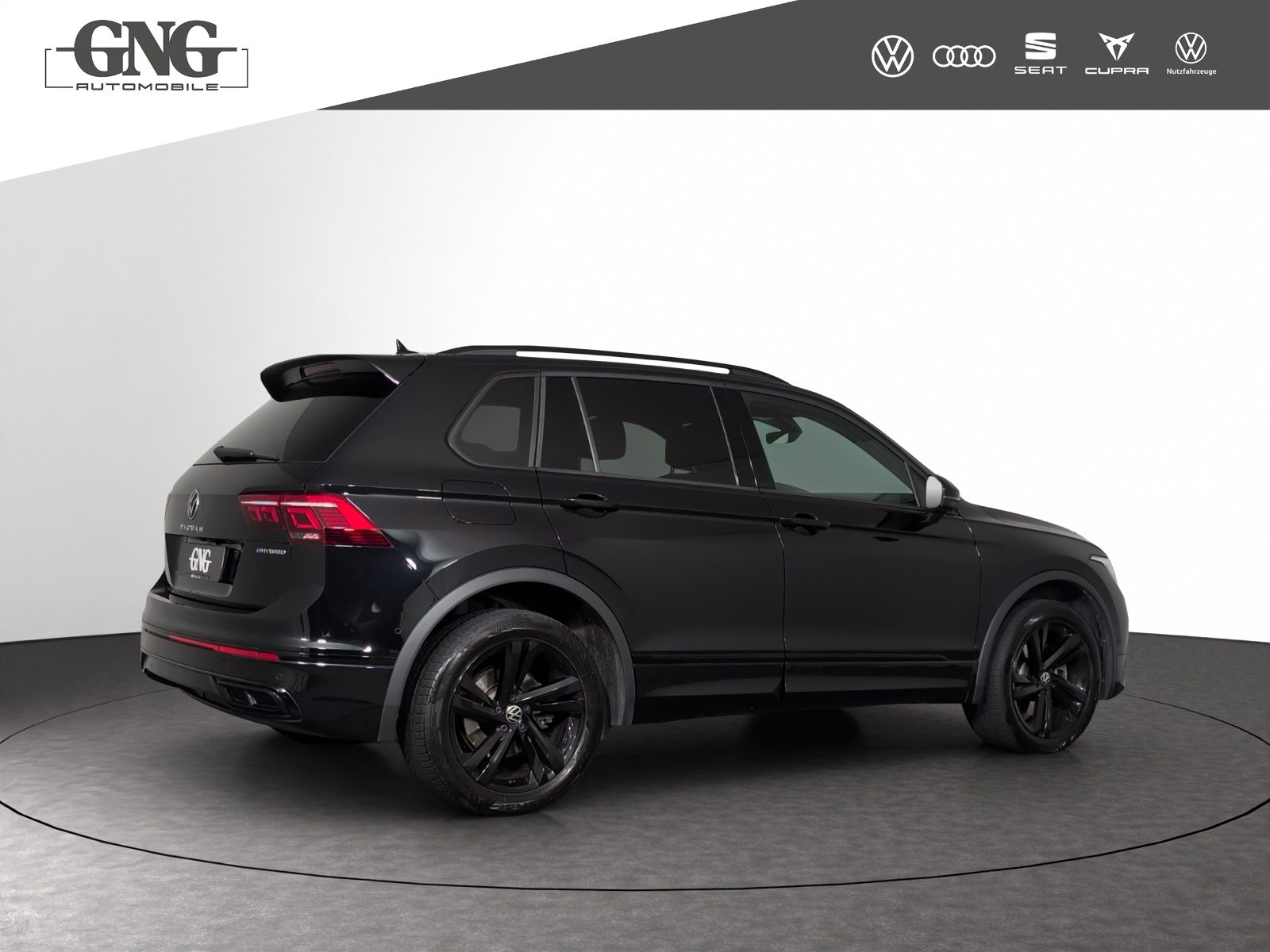 VW Tiguan R-Line, Voll-Hybrid Benzin/Elektro, Occasion / Gebraucht, Automatik - 3