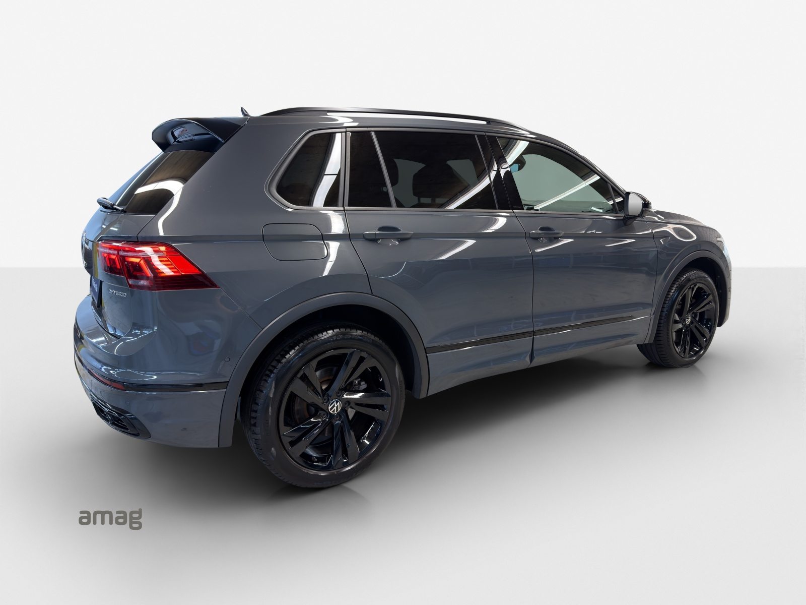 VW Tiguan R-Line SELECTION PHEV, Voll-Hybrid Benzin/Elektro, Occasion / Gebraucht, Automatik - 5