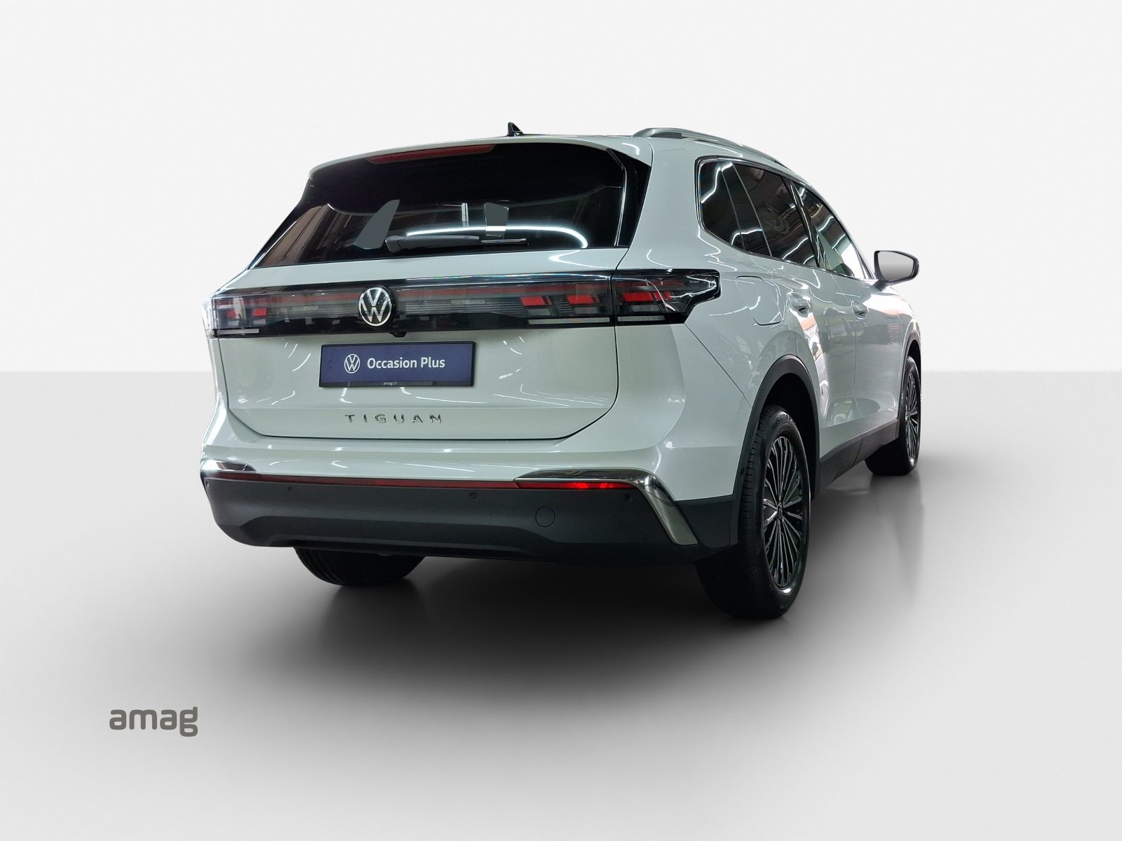 VW Tiguan Elegance, Essence, Occasion / Utilisé, Automatique - 5