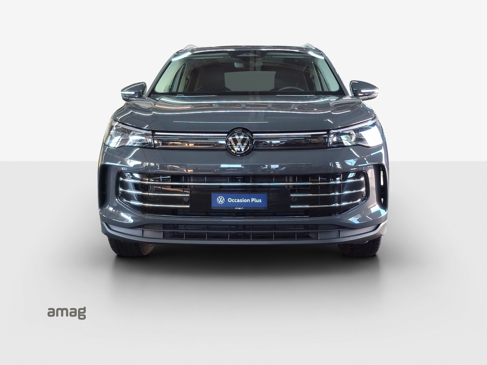 VW Tiguan Elegance, Benzin, Occasion / Gebraucht, Automatik - 7