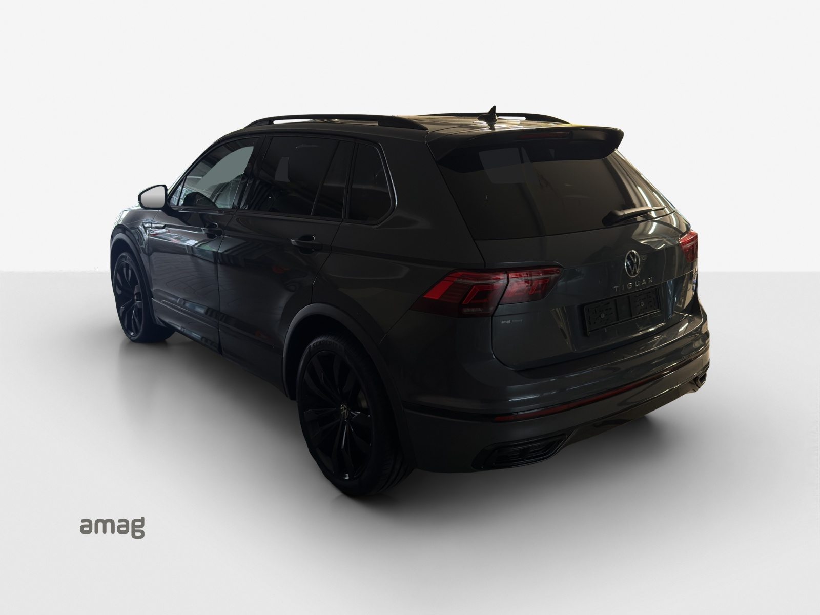 VW Tiguan R-Line, Benzin, Occasion / Gebraucht, Automatik - 3