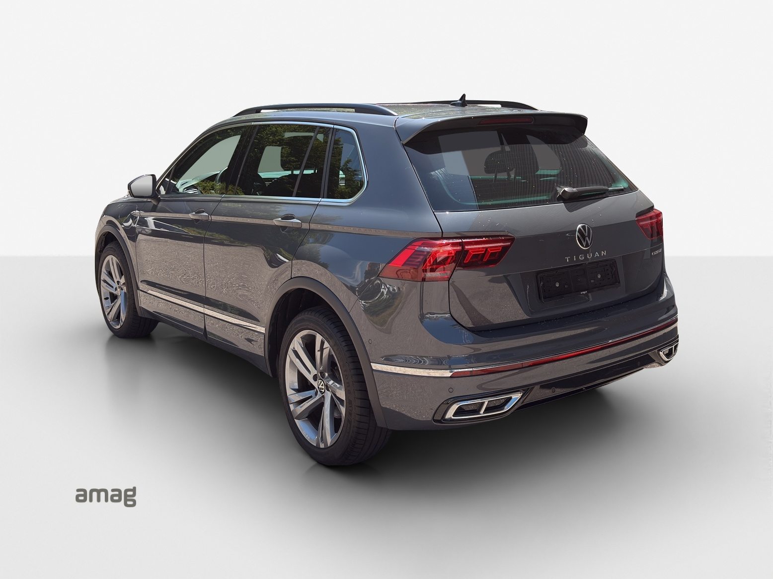 VW Tiguan R-Line SELECTION PHEV, Voll-Hybrid Benzin/Elektro, Occasion / Gebraucht, Automatik - 3