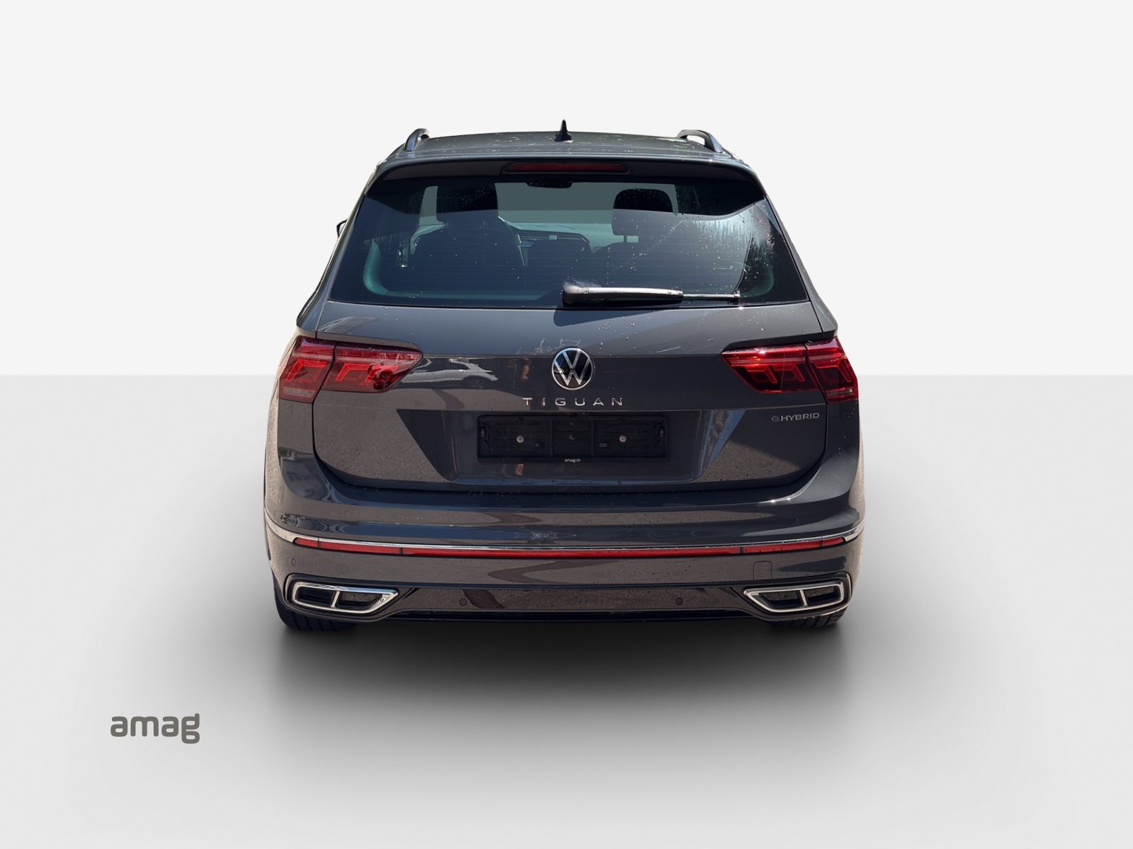 VW Tiguan R-Line SELECTION PHEV, Voll-Hybrid Benzin/Elektro, Occasion / Gebraucht, Automatik - 4