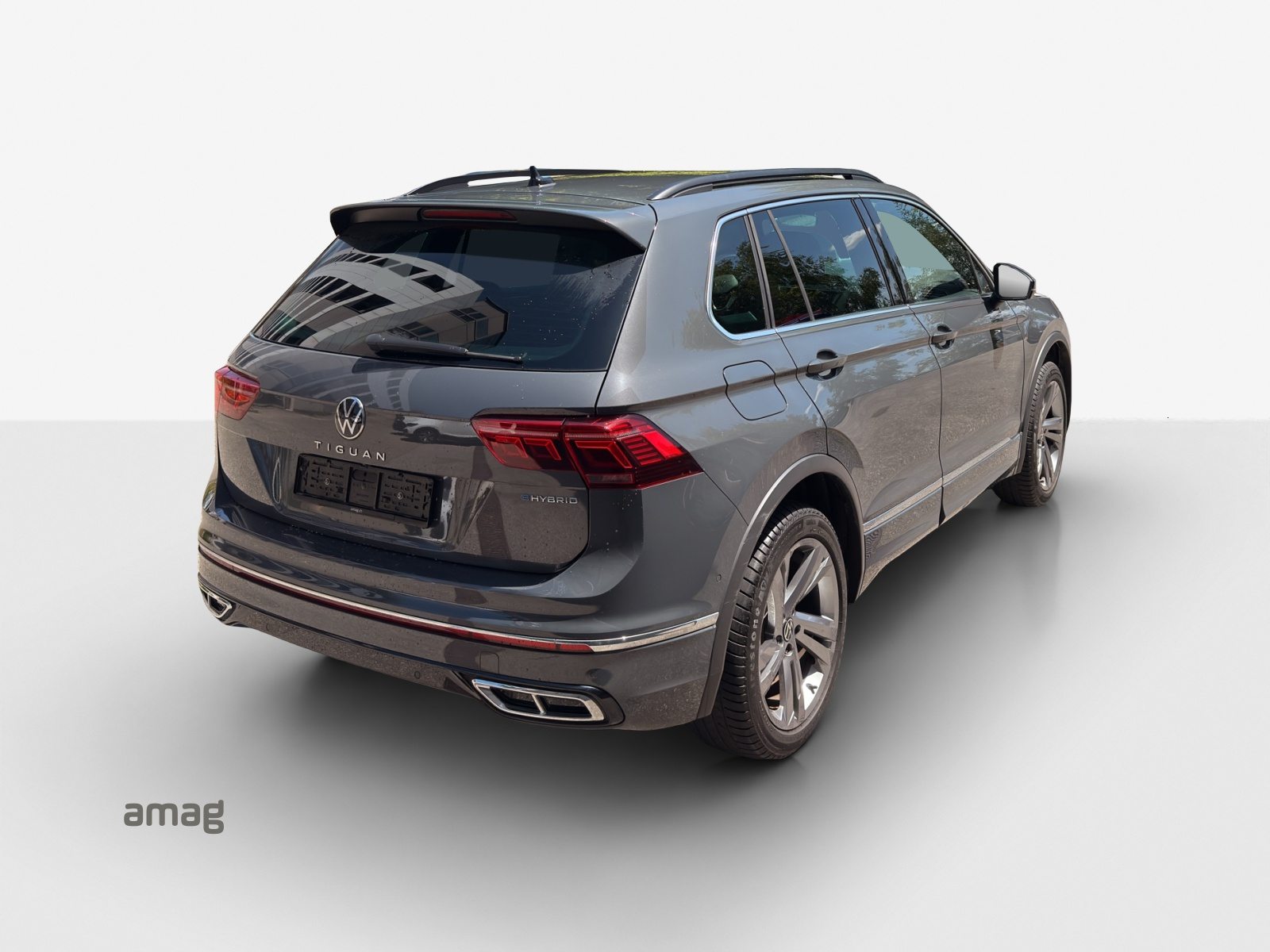 VW Tiguan R-Line SELECTION PHEV, Voll-Hybrid Benzin/Elektro, Occasion / Gebraucht, Automatik - 5